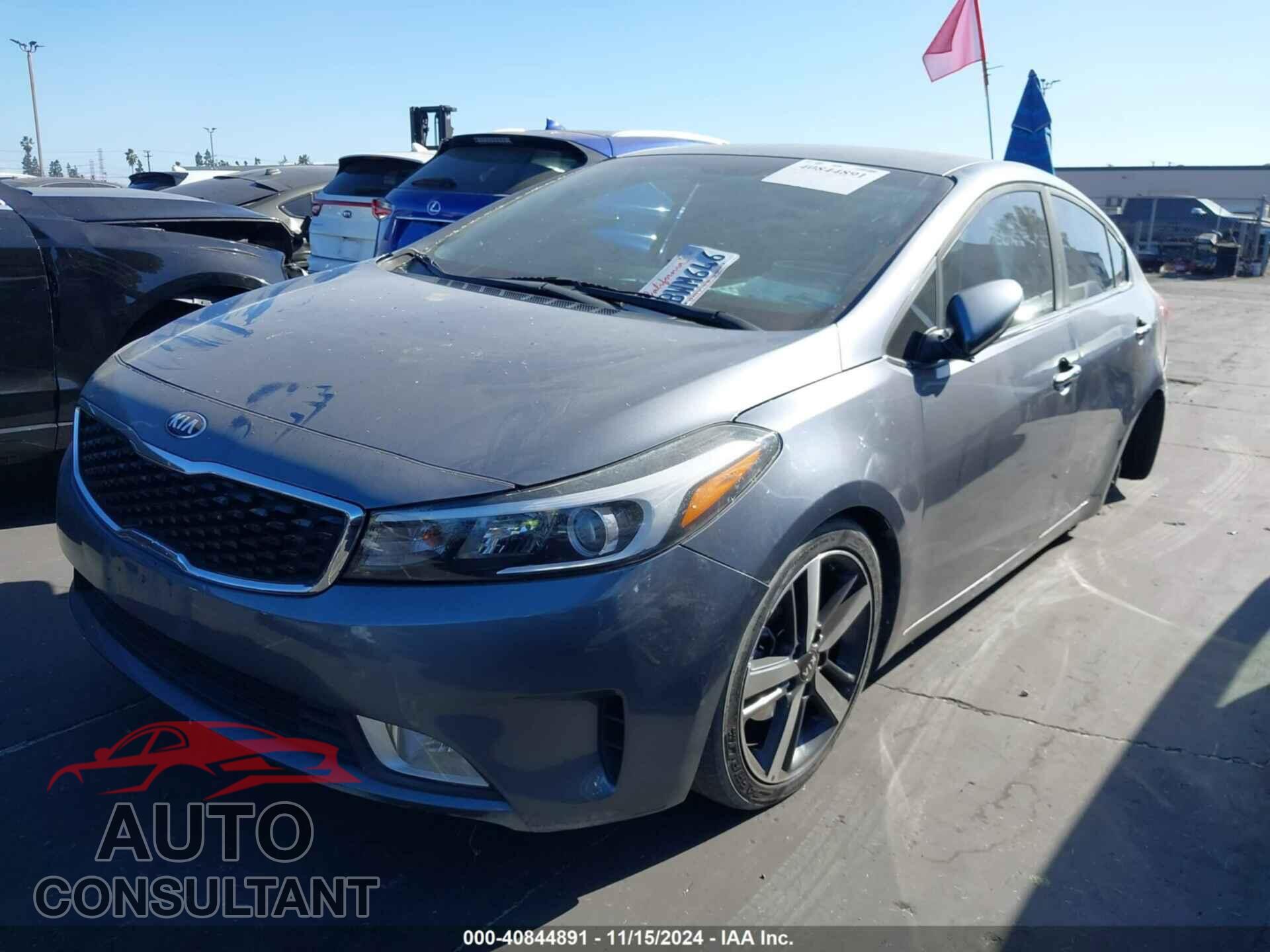 KIA FORTE 2018 - 3KPFL4A85JE181585