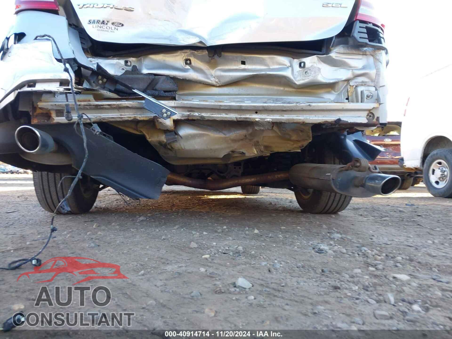 FORD TAURUS 2015 - 1FAHP2E87FG194685