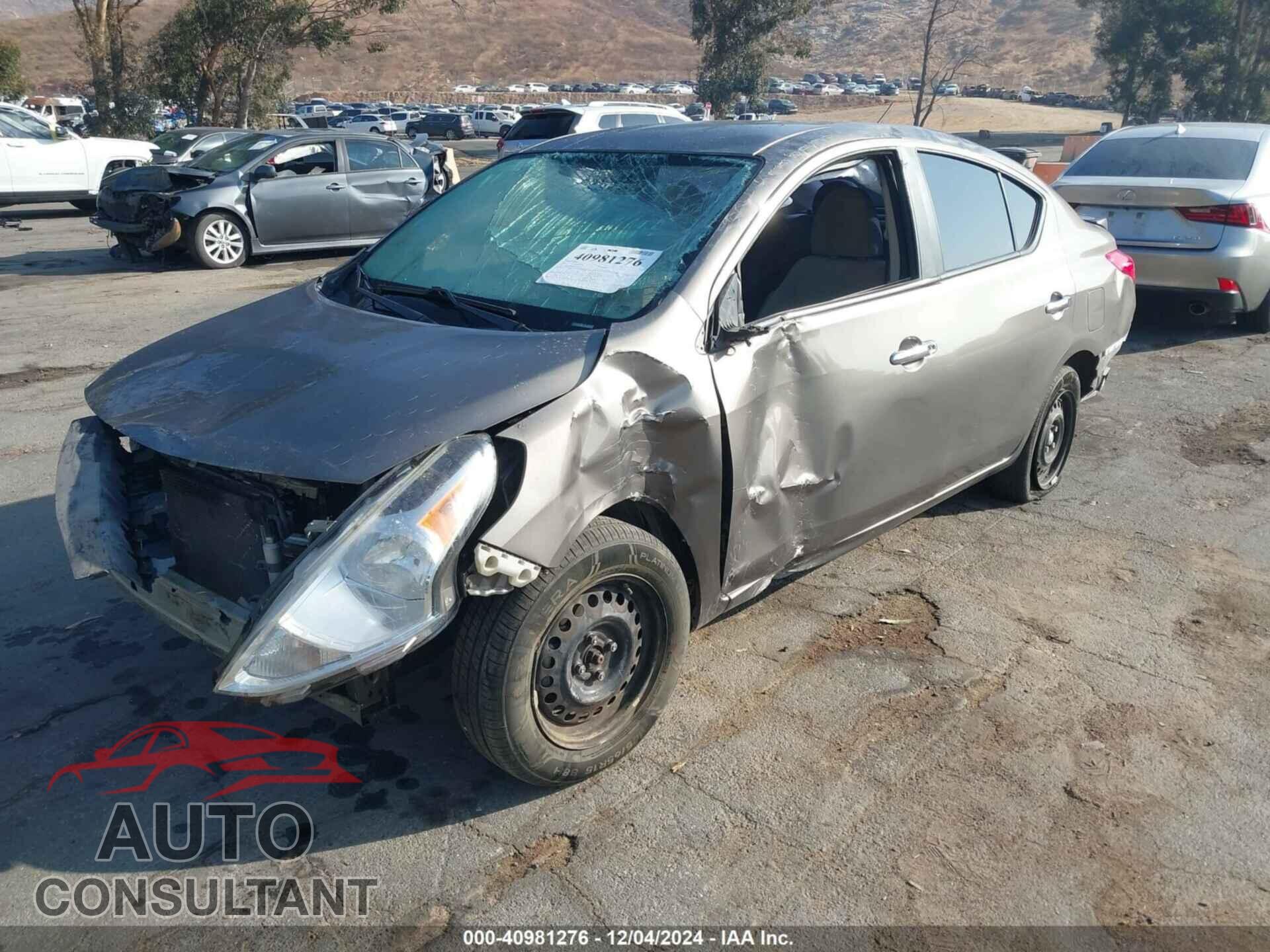 NISSAN VERSA 2015 - 3N1CN7AP1FL808763