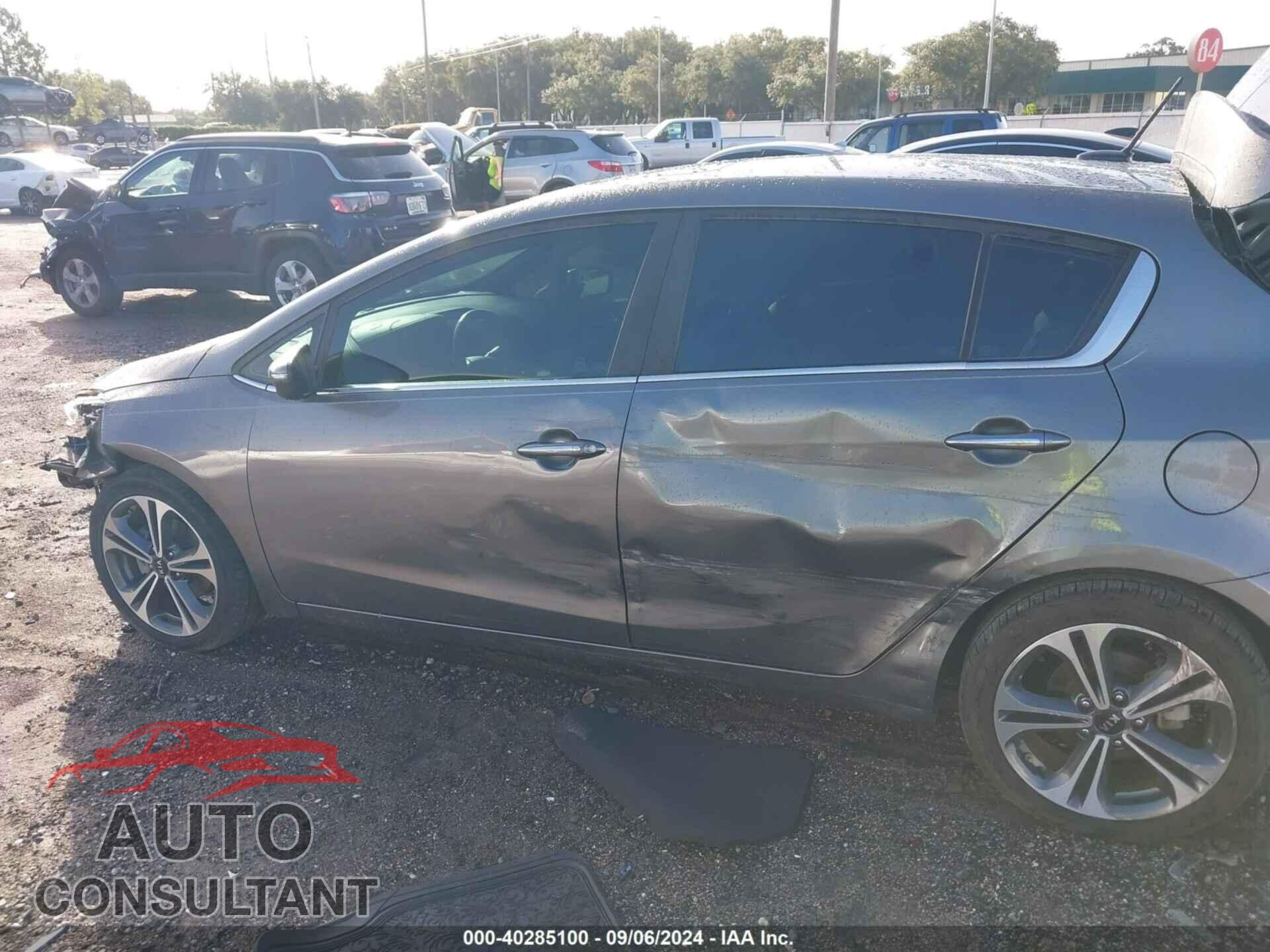 KIA FORTE 2016 - KNAFX5A89G5632920