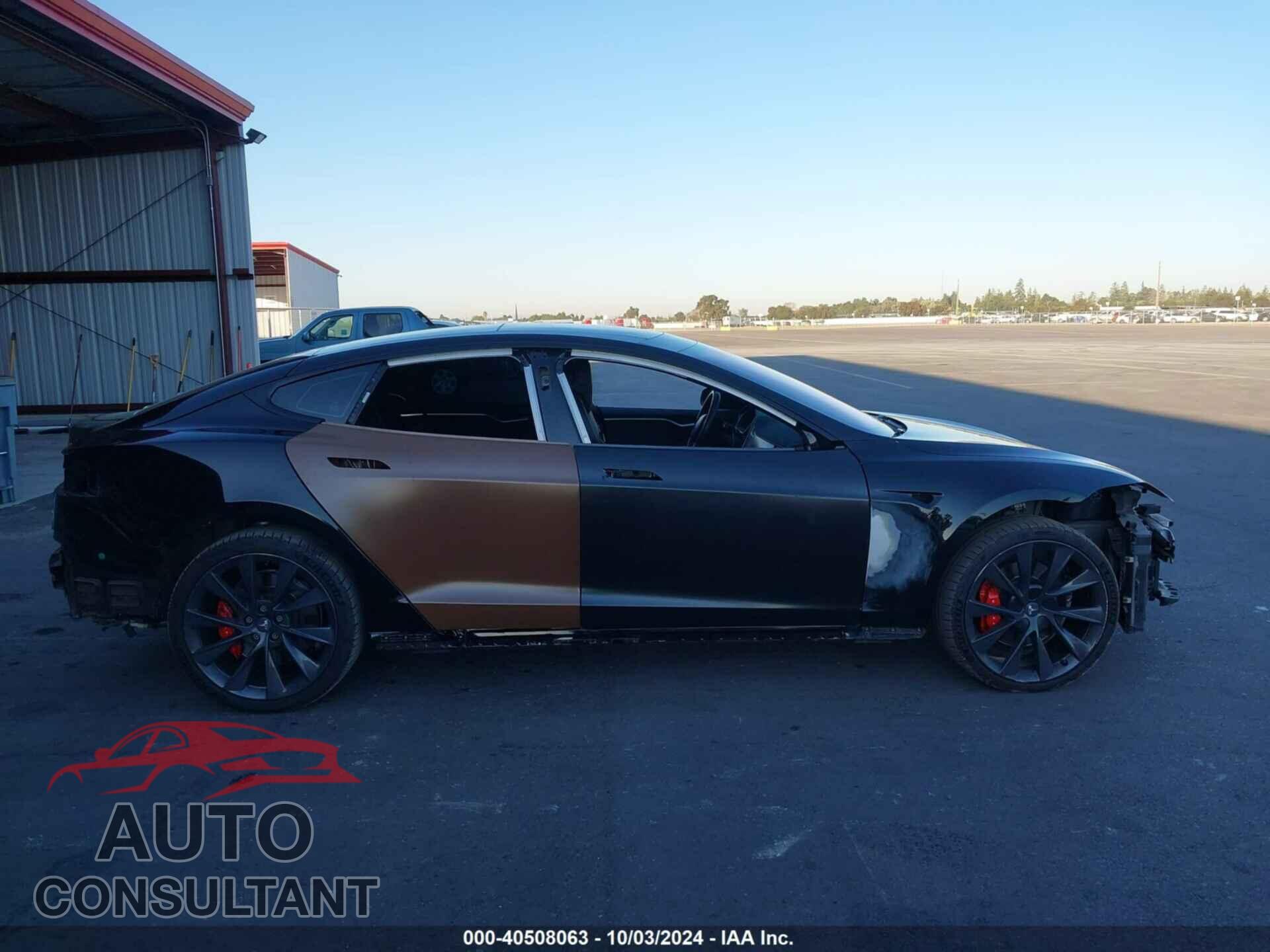 TESLA MODEL S 2018 - 5YJSA1E45JF247167