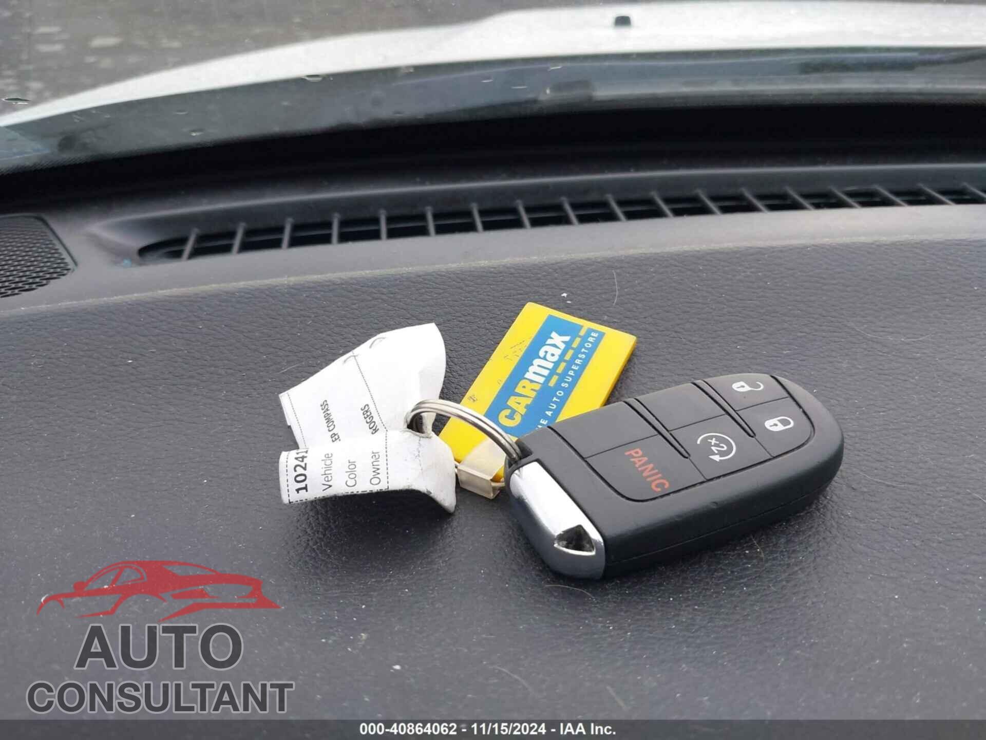 JEEP COMPASS 2018 - 3C4NJDBB8JT432574