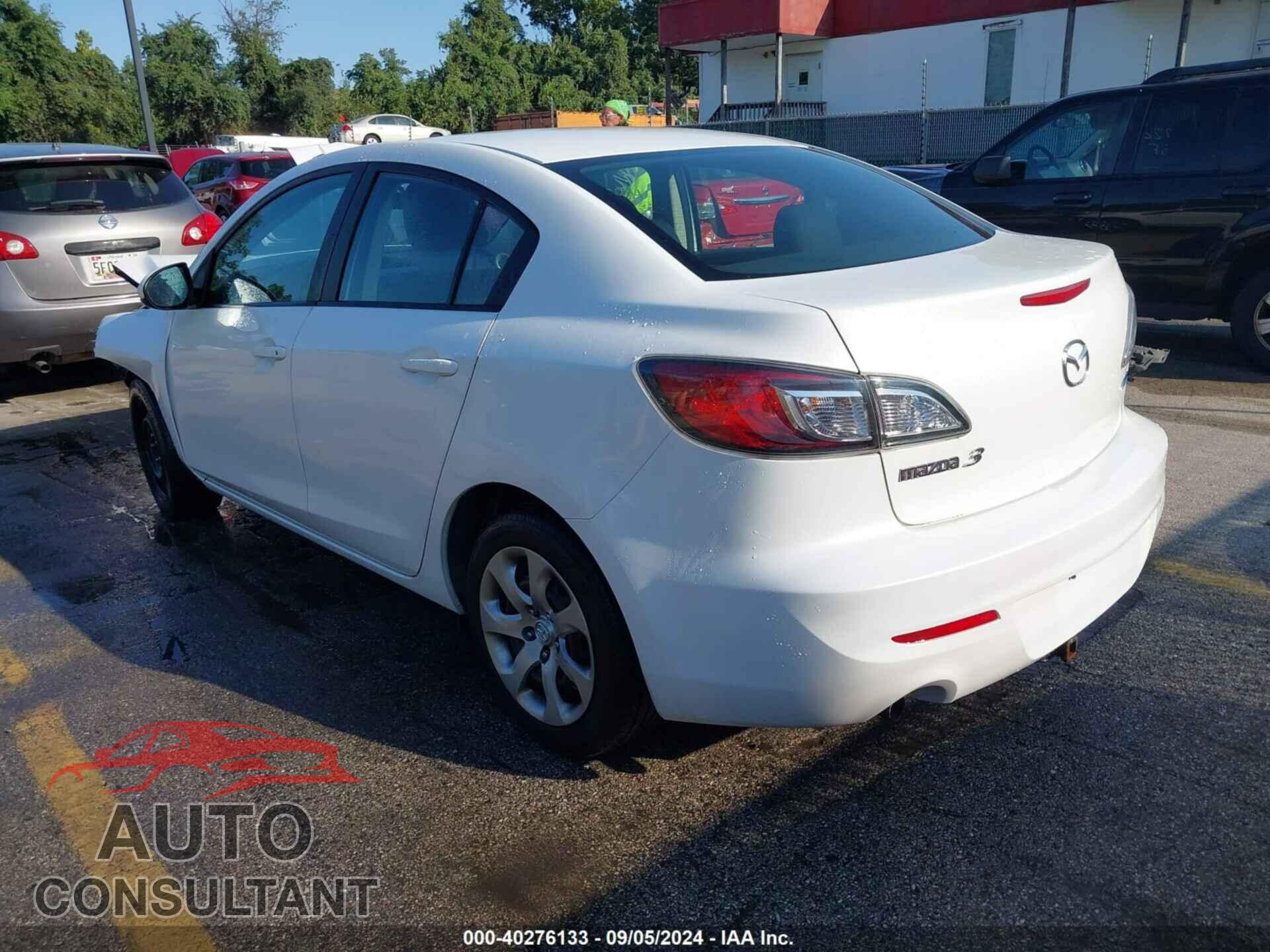 MAZDA MAZDA3 2013 - JM1BL1UP0D1851504