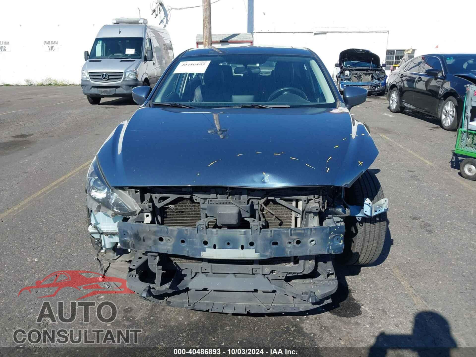 MAZDA MAZDA3 2015 - JM1BM1M76F1240697