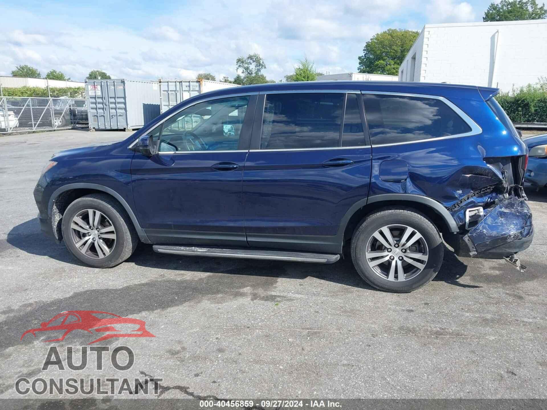 HONDA PILOT 2017 - 5FNYF6H53HB089905