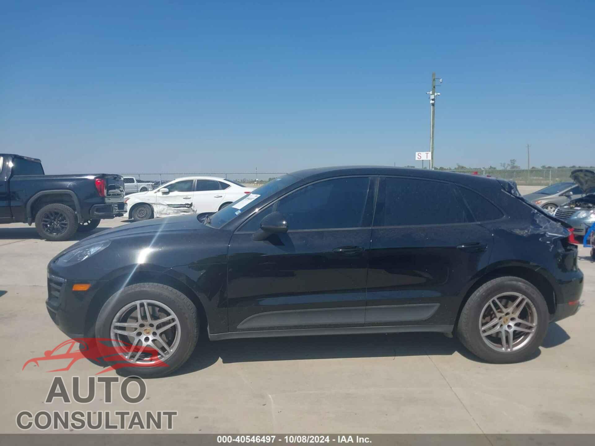 PORSCHE MACAN 2018 - WP1AA2A58JLB09280