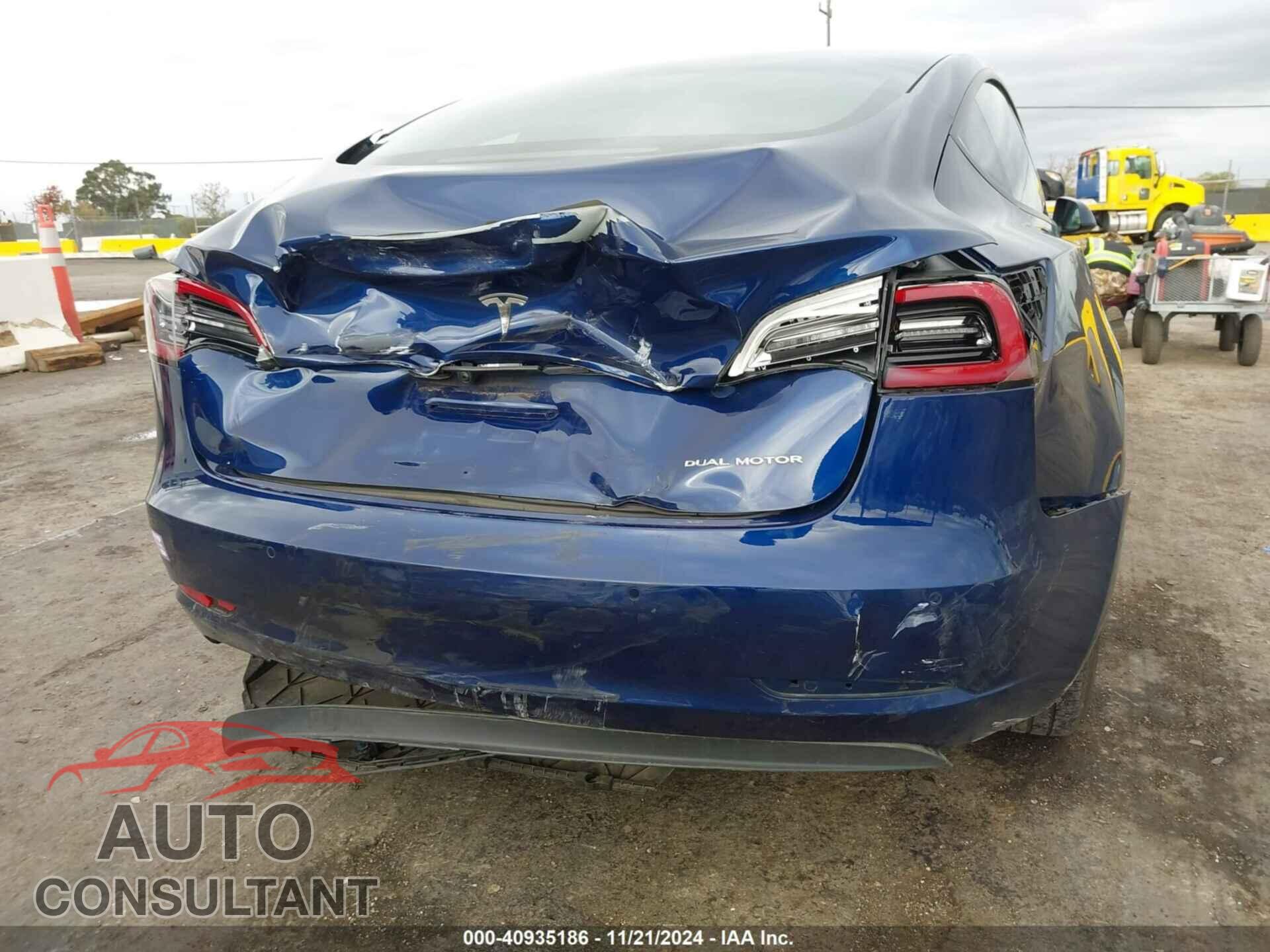 TESLA MODEL 3 2022 - 5YJ3E1EB0NF165151
