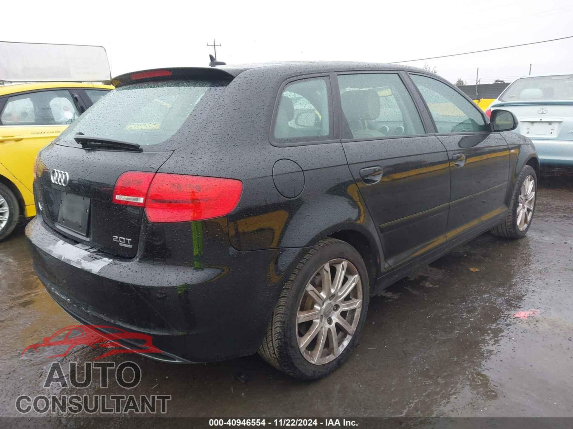 AUDI A3 2010 - WAUMFAFM9AA021258