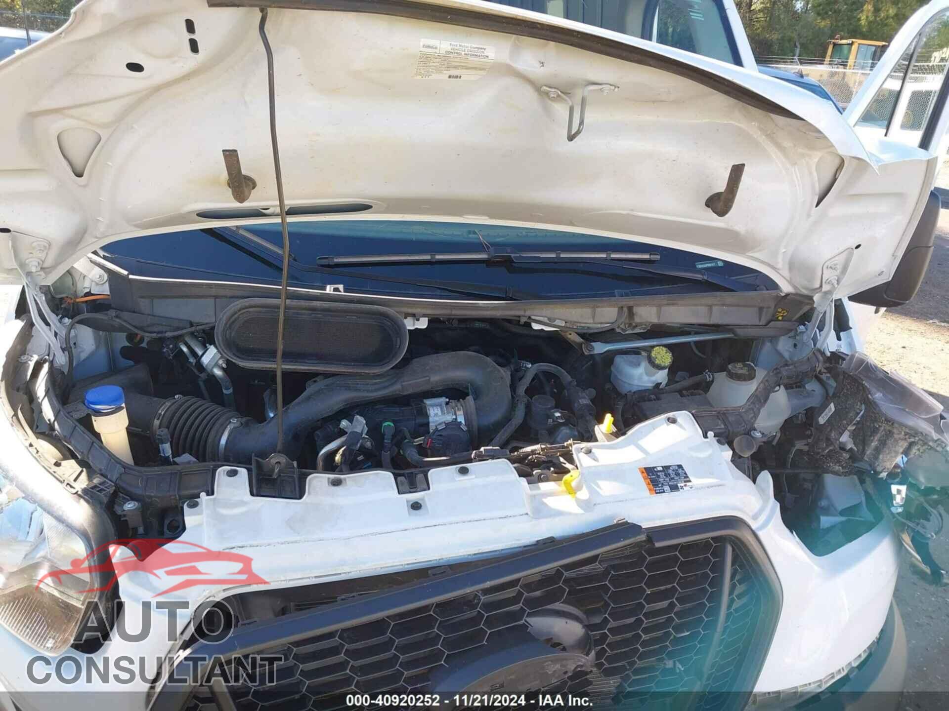 FORD TRANSIT-250 CARGO VAN 2023 - 1FTBR2C83PKB01477