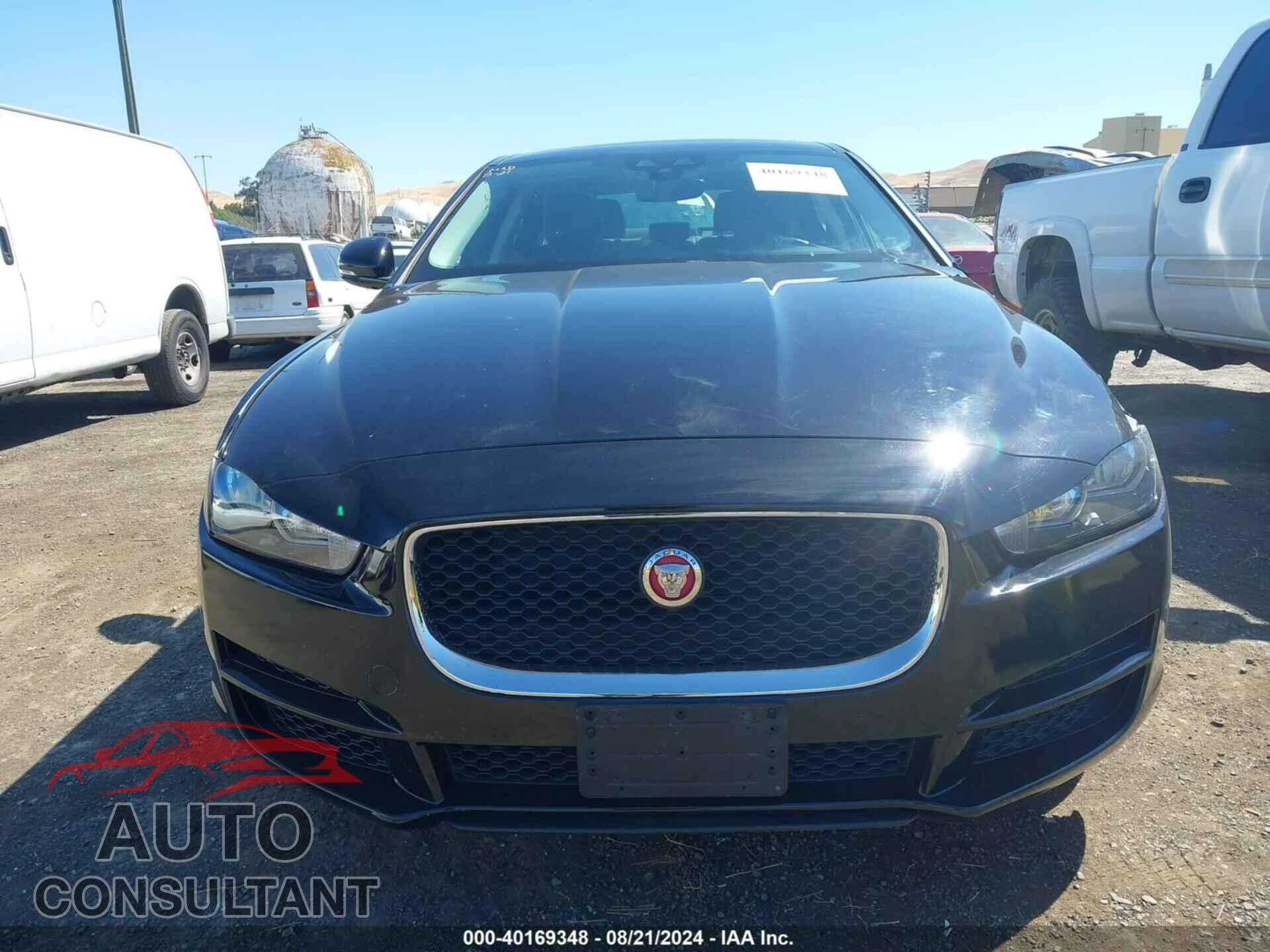 JAGUAR XE 2019 - SAJAR4FX2KCP52856