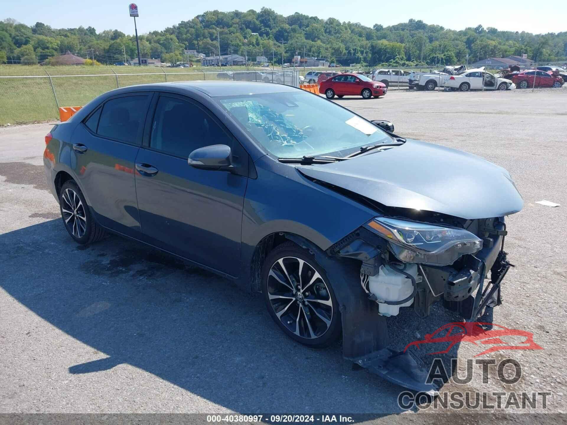 TOYOTA COROLLA 2018 - 5YFBURHE3JP768466