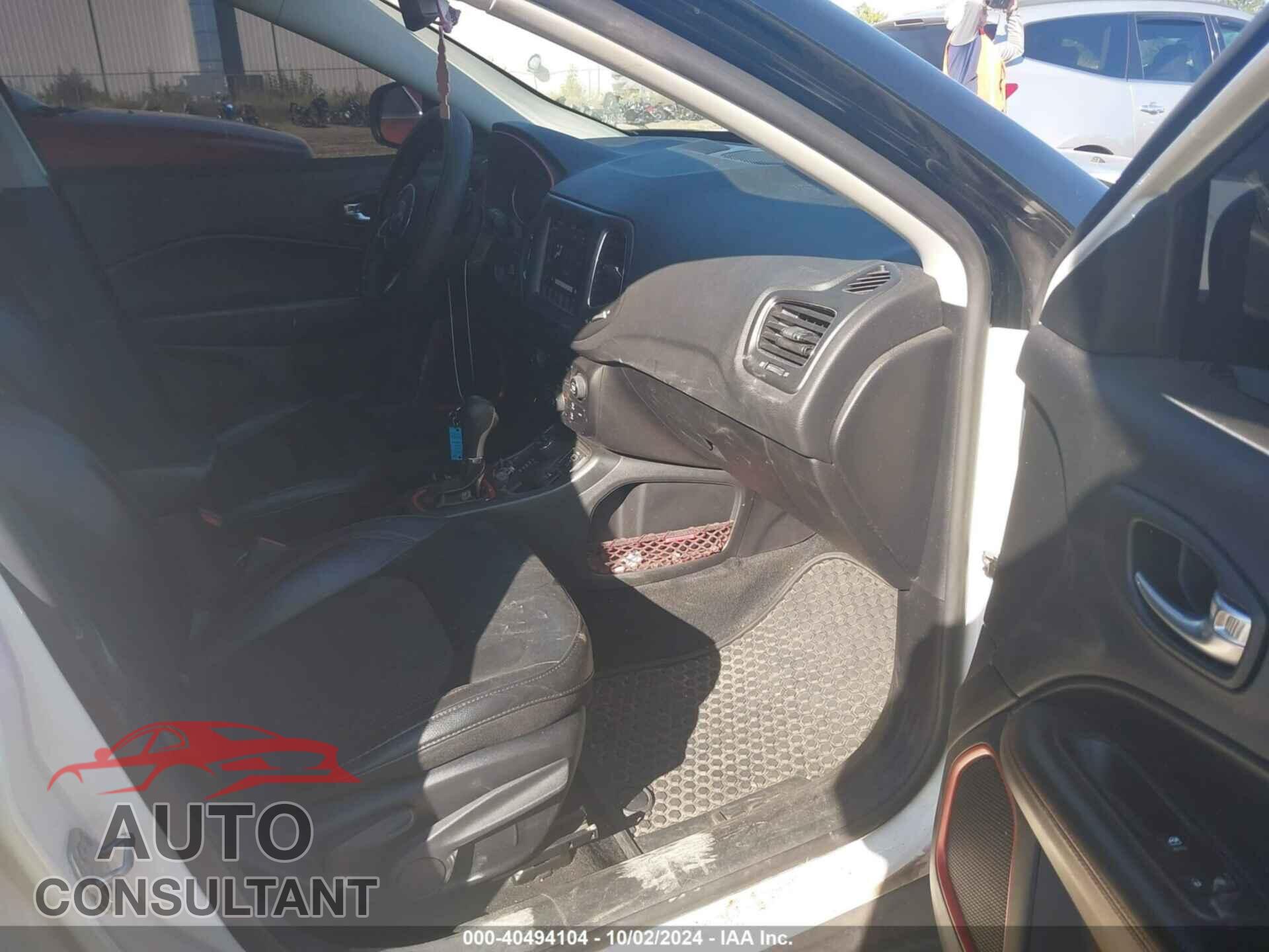 JEEP COMPASS 2019 - 3C4NJDDB9KT686289