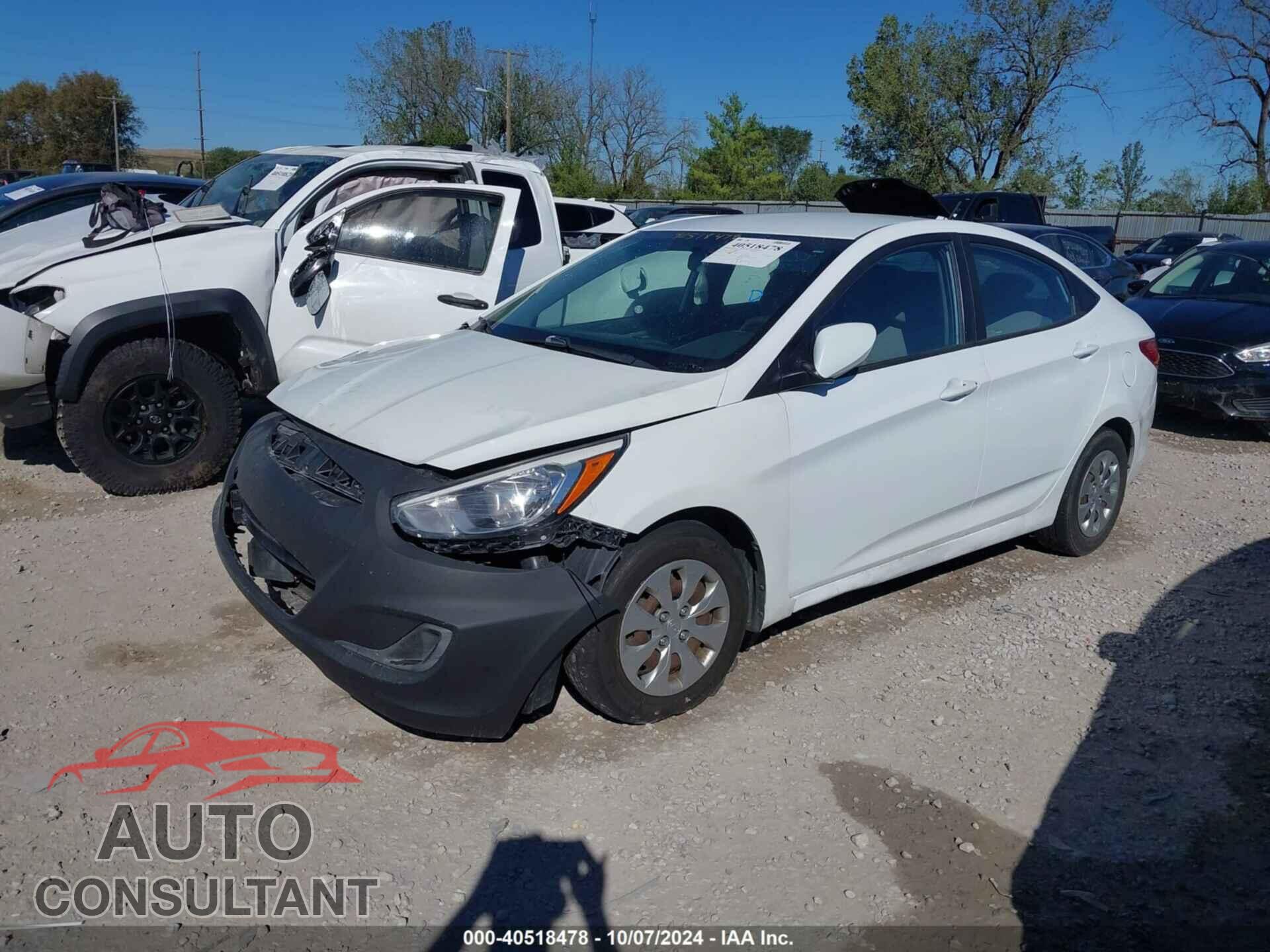 HYUNDAI ACCENT 2017 - KMHCT4AE3HU178958