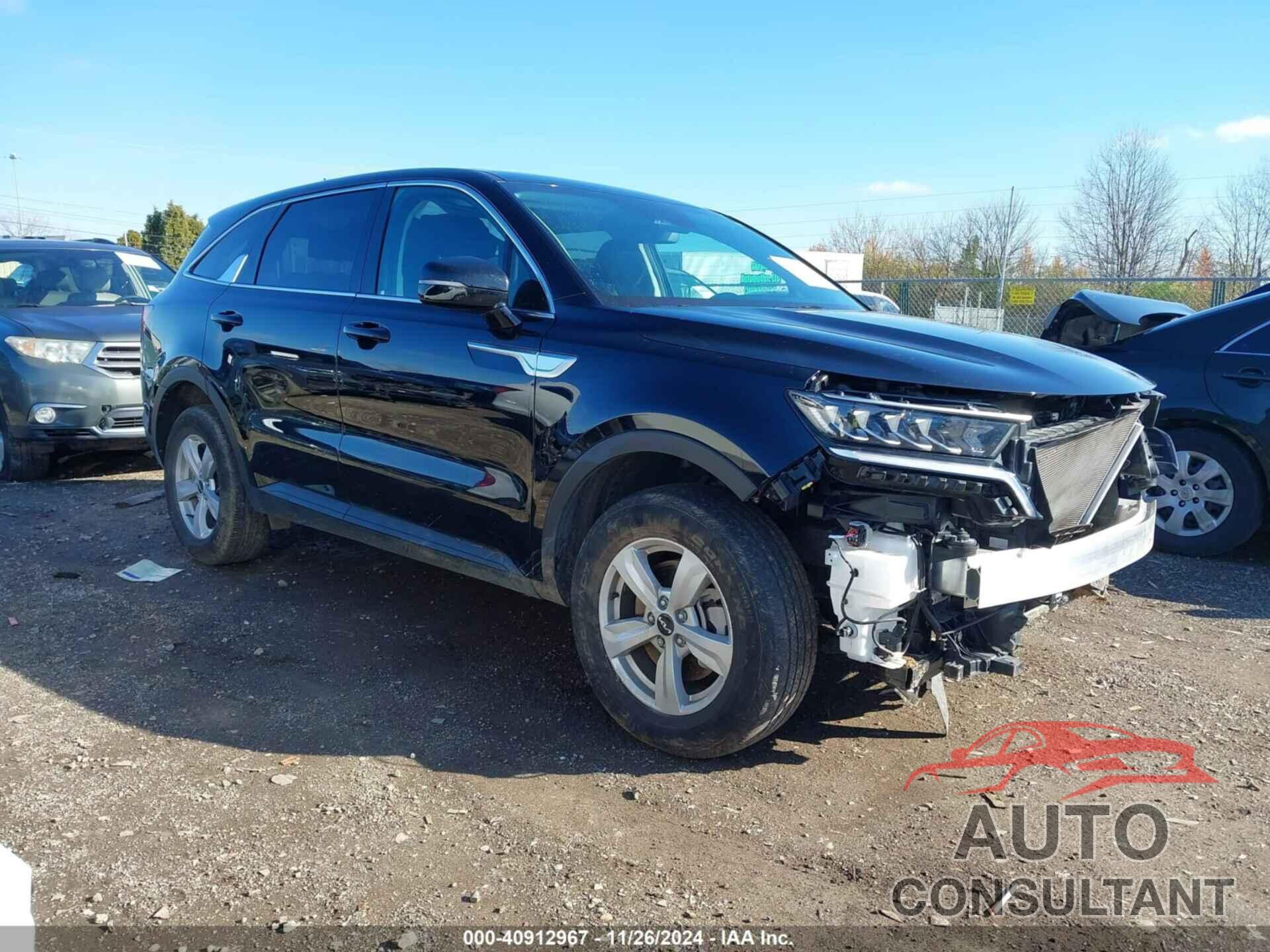 KIA SORENTO 2023 - 5XYRGDLC5PG211294