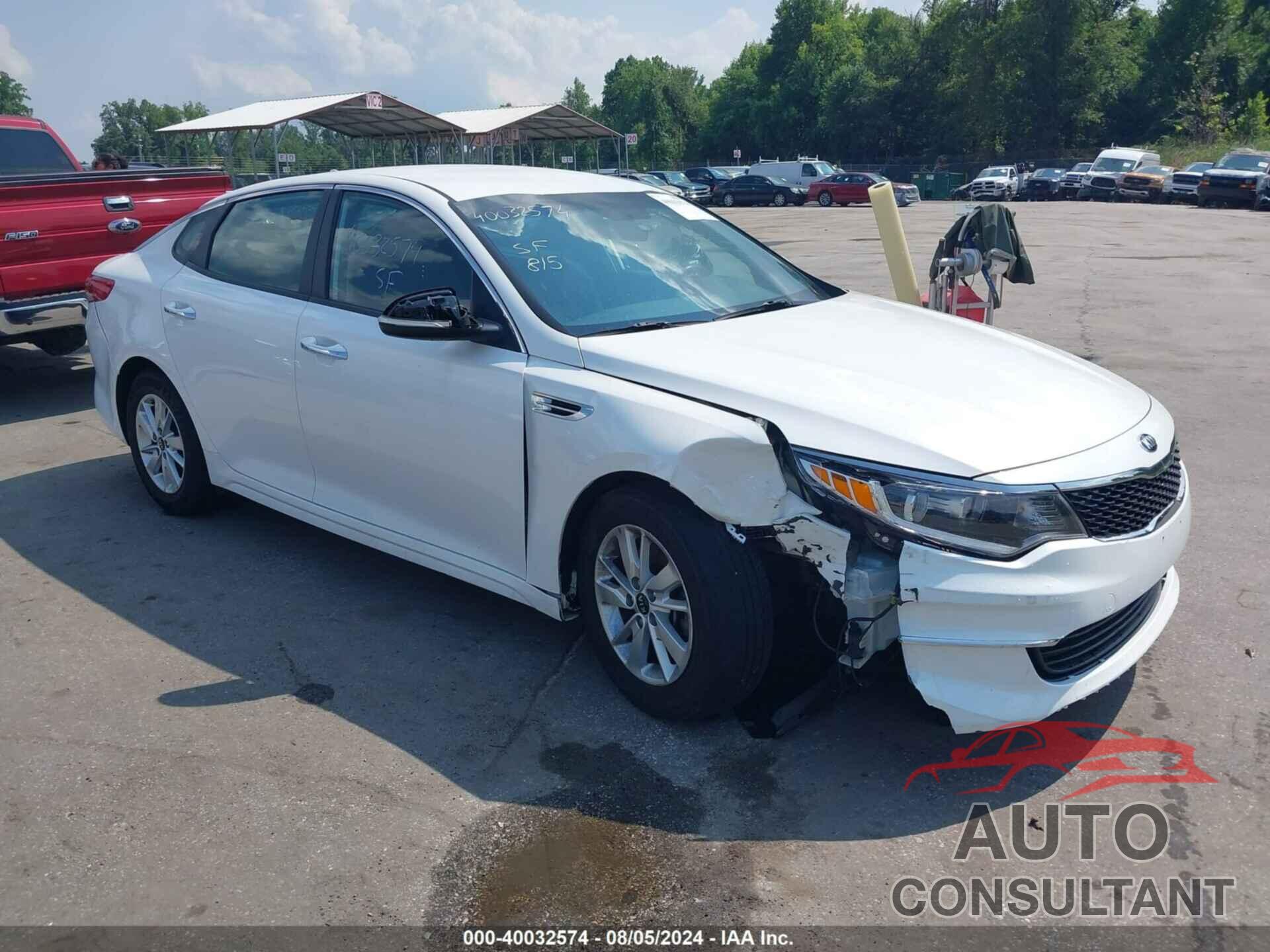 KIA OPTIMA 2018 - KNAGT4L33J5216767