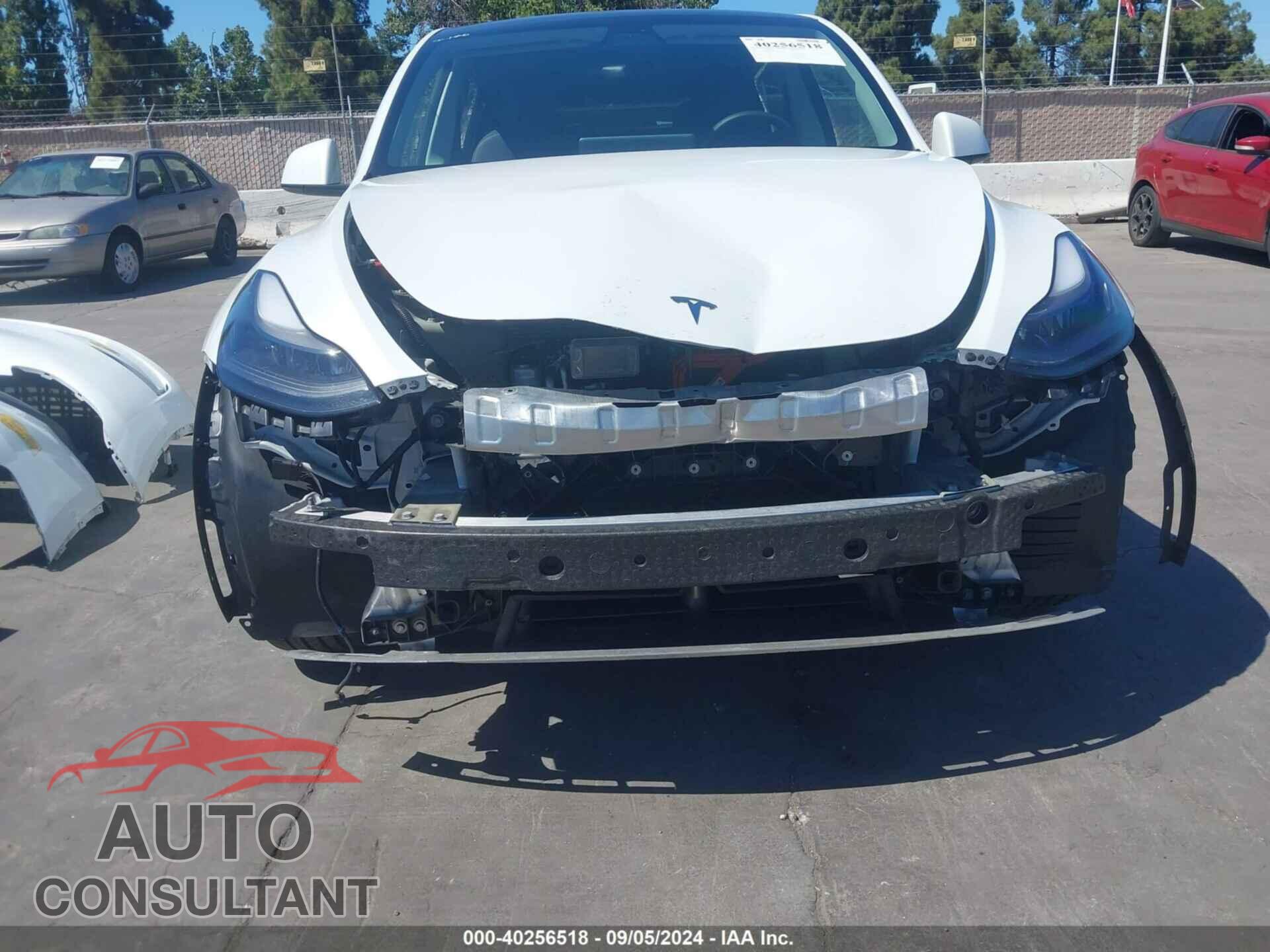 TESLA MODEL Y 2022 - 7SAYGDEF0NF492933