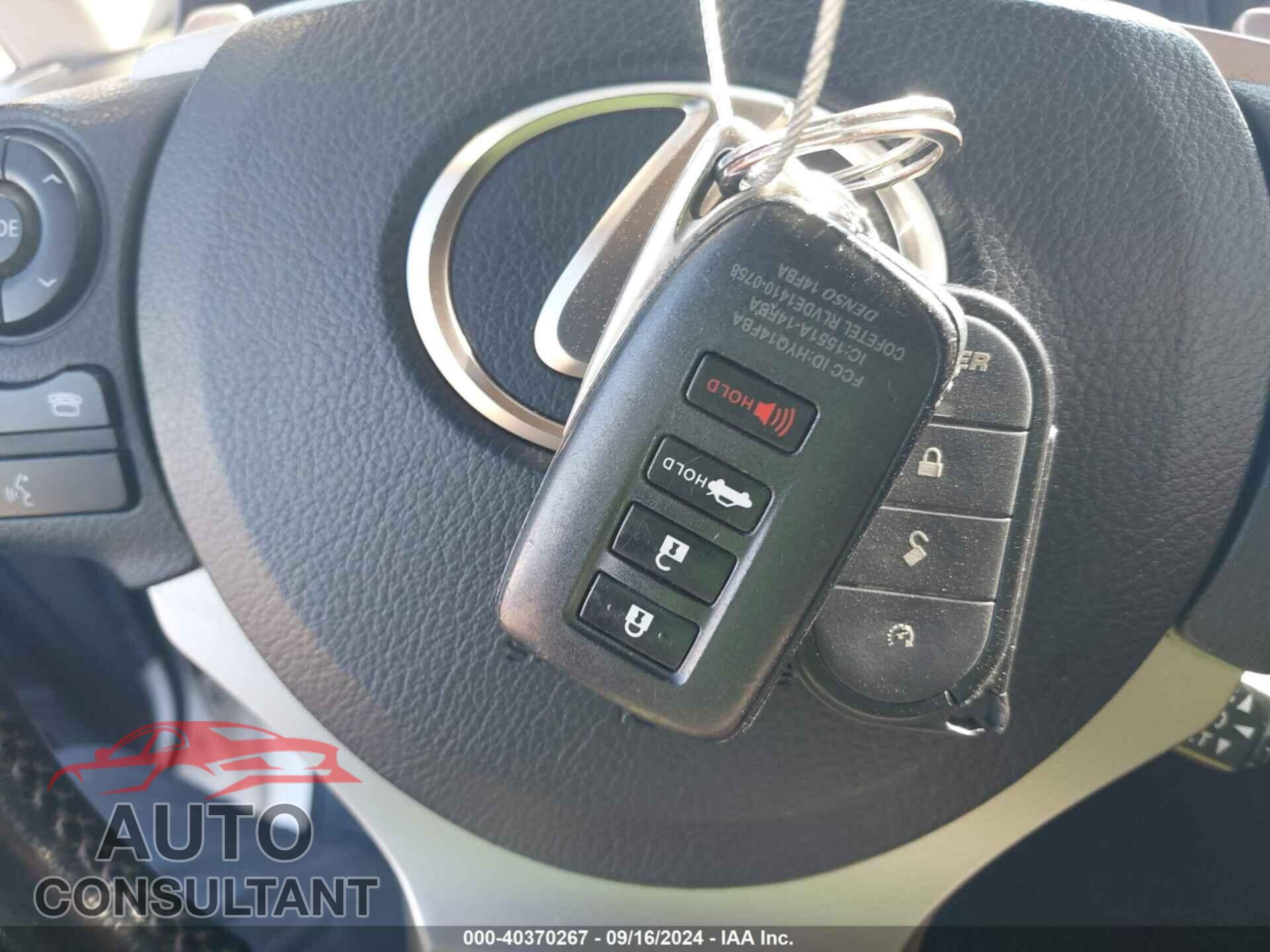 LEXUS IS 300 2016 - JTHCM1D28G5010922
