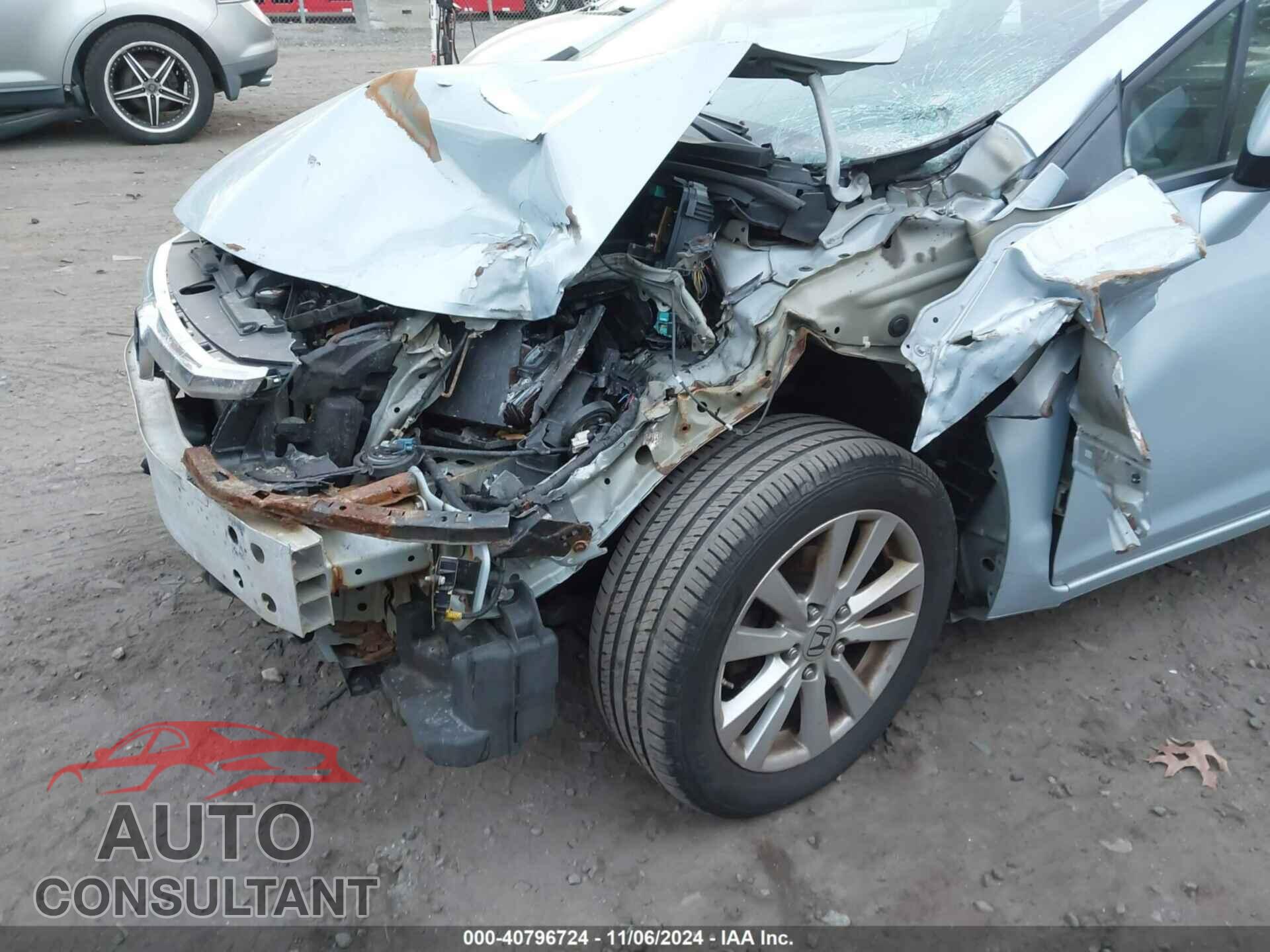 HONDA CIVIC 2012 - 2HGFB2F86CH590185
