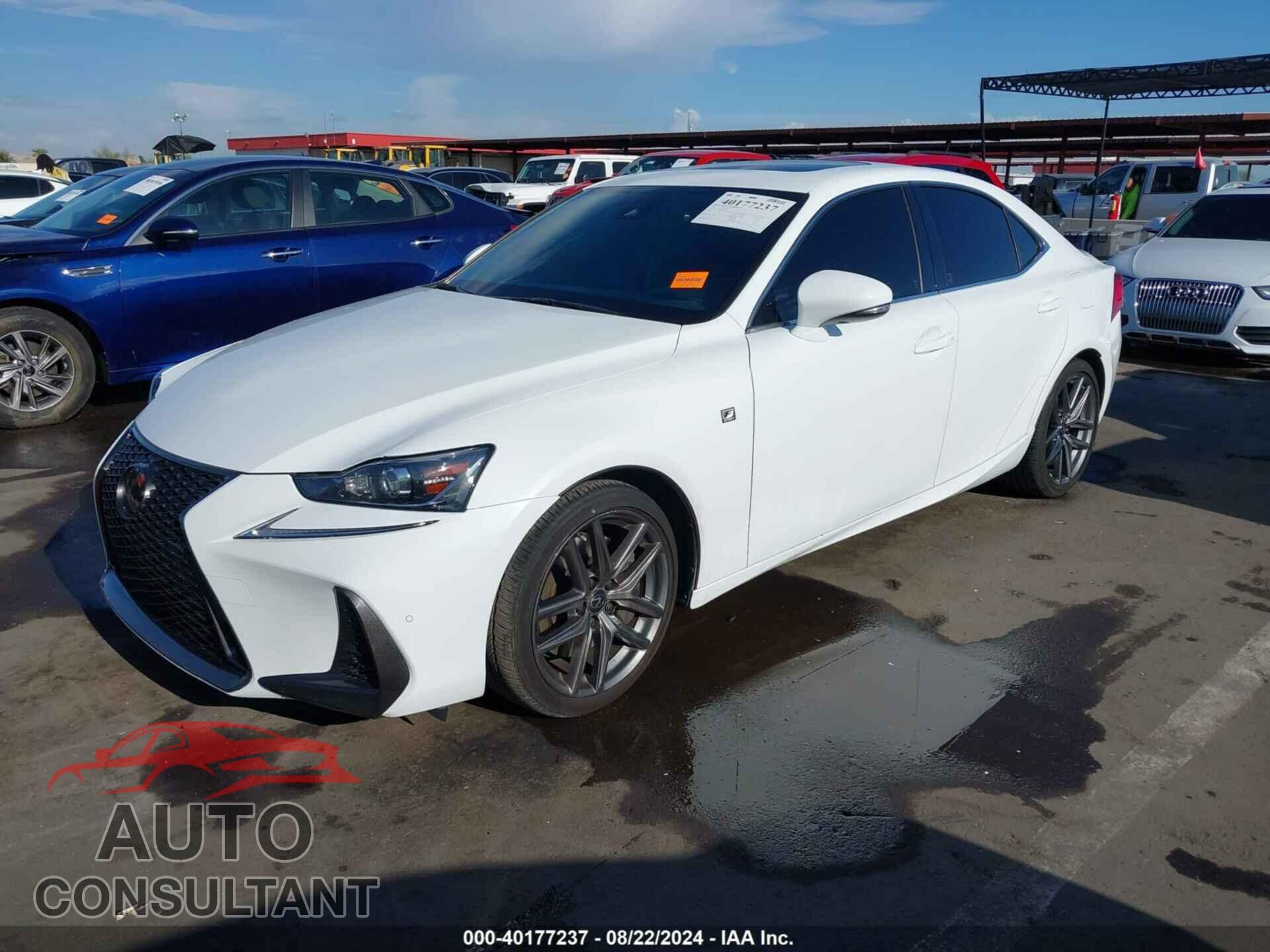 LEXUS IS 300 2019 - JTHC81D21K5038719
