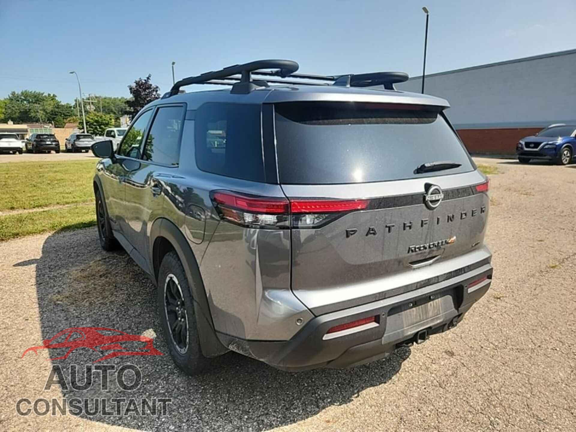 NISSAN PATHFINDER 2023 - 5N1DR3BD7PC244841
