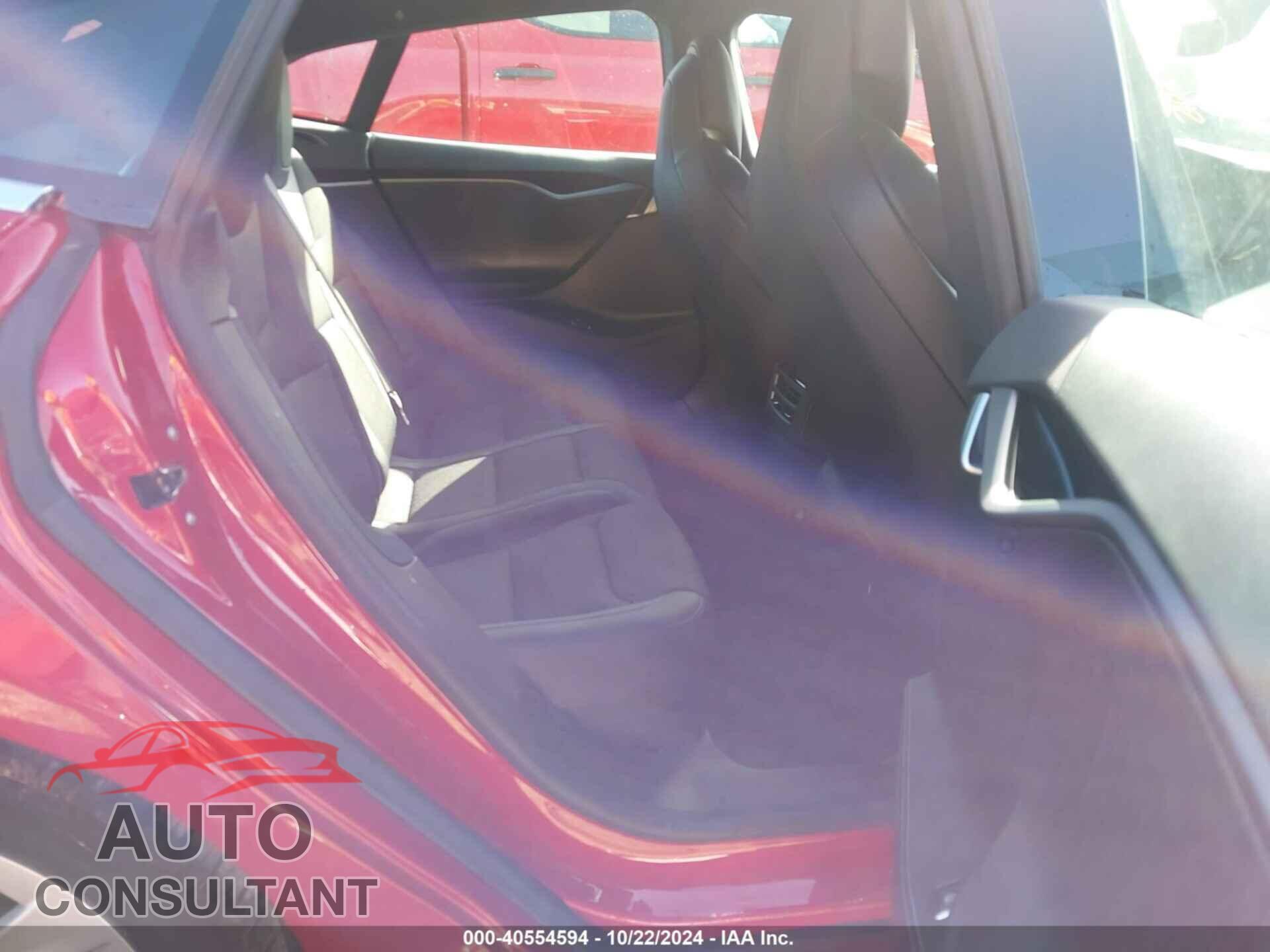 TESLA MODEL S 2018 - 5YJSA1E26JF295775