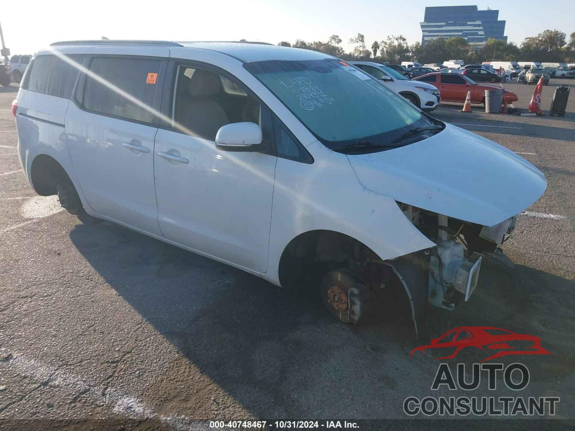 KIA SEDONA 2015 - KNDMB5C10F6062419