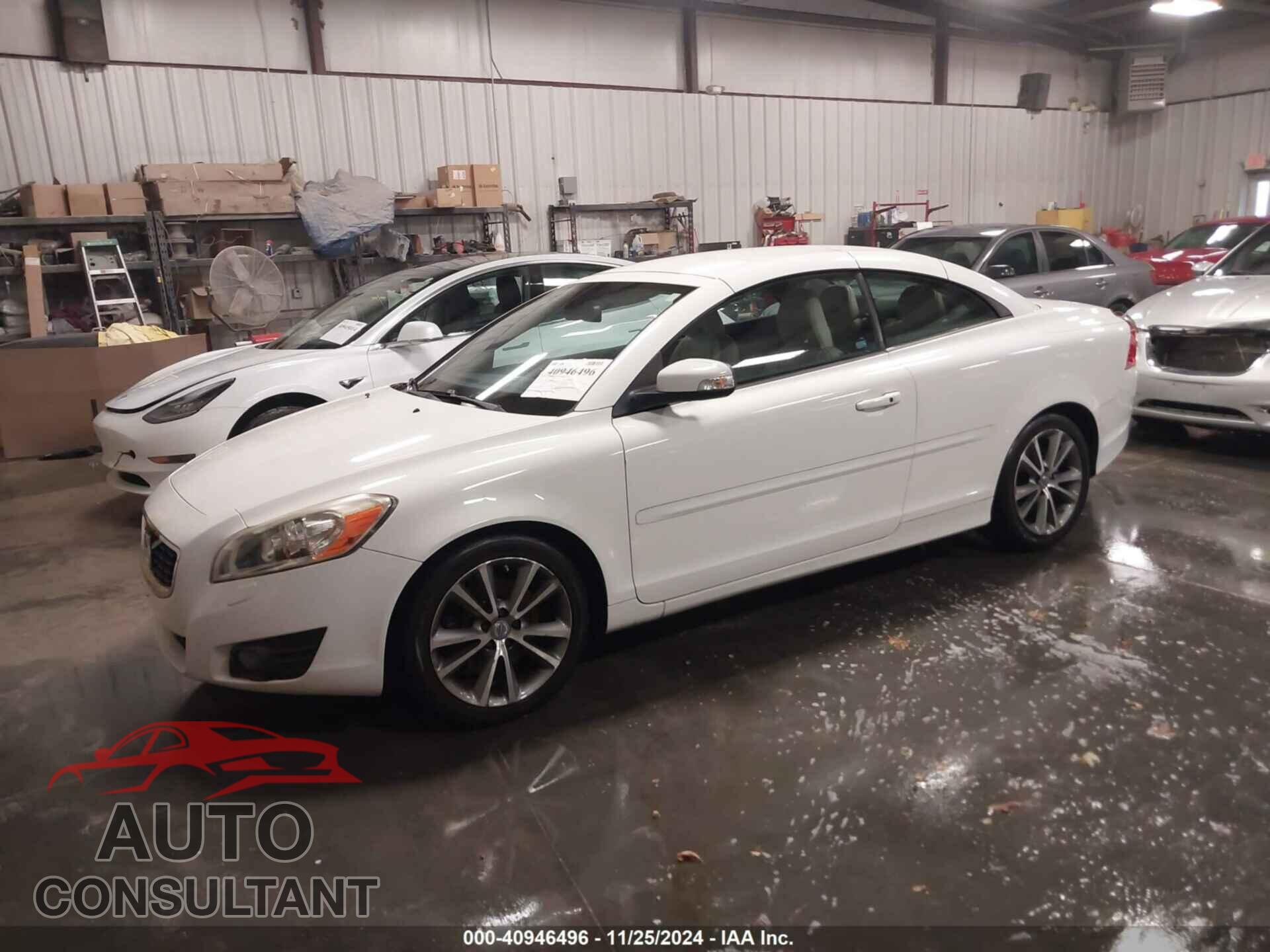 VOLVO C70 2011 - YV1672MC7BJ109505