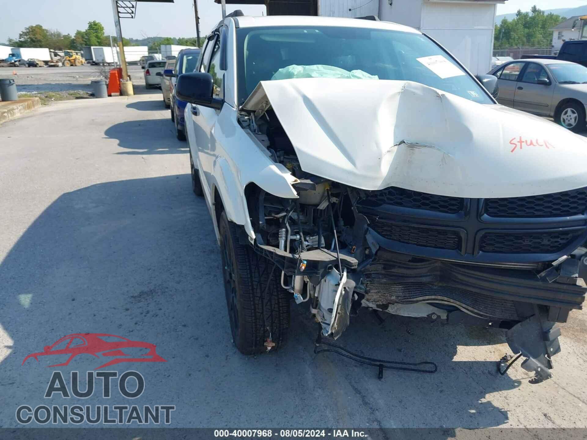 DODGE JOURNEY 2017 - 3C4PDCBB8HT570197