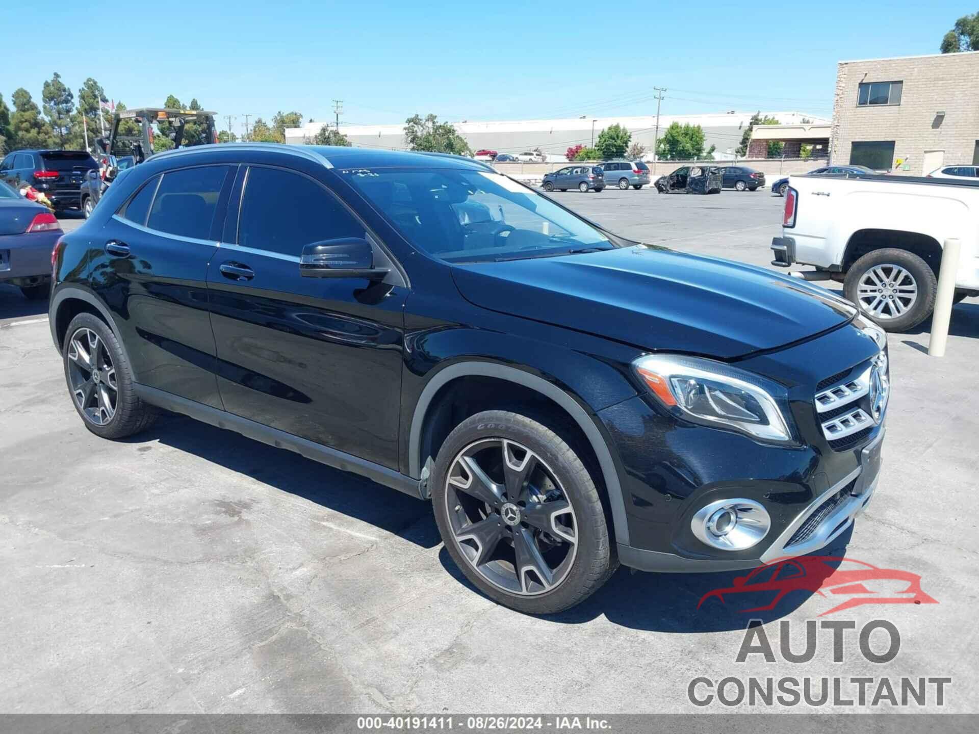 MERCEDES-BENZ GLA 250 2018 - WDCTG4GB9JJ438500