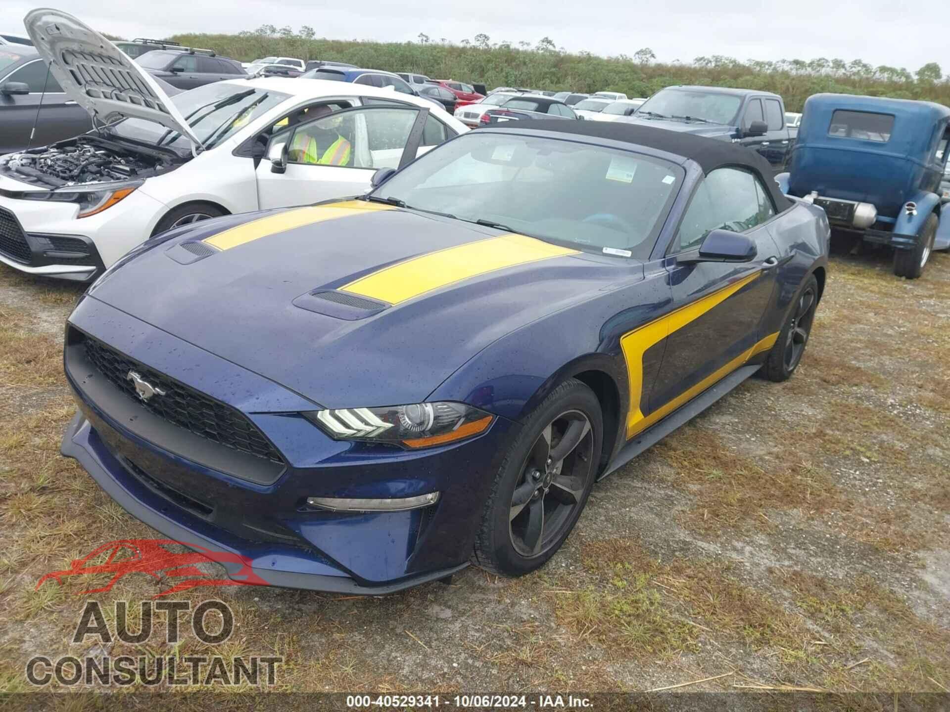 FORD MUSTANG 2018 - 1FATP8UH3J5121560