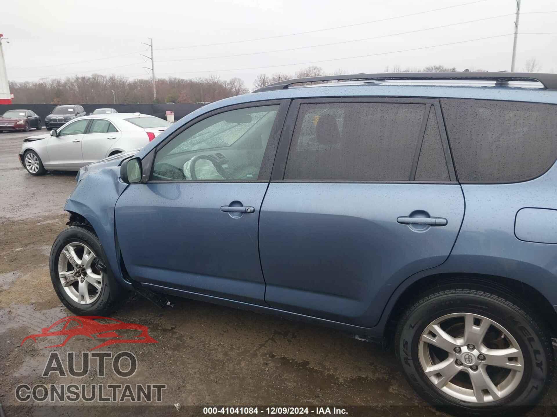 TOYOTA RAV4 2011 - 2T3BF4DV9BW147534