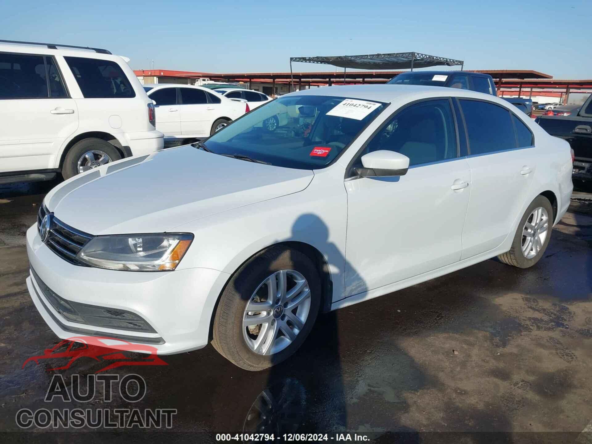 VOLKSWAGEN JETTA 2017 - 3VW2B7AJ4HM376385