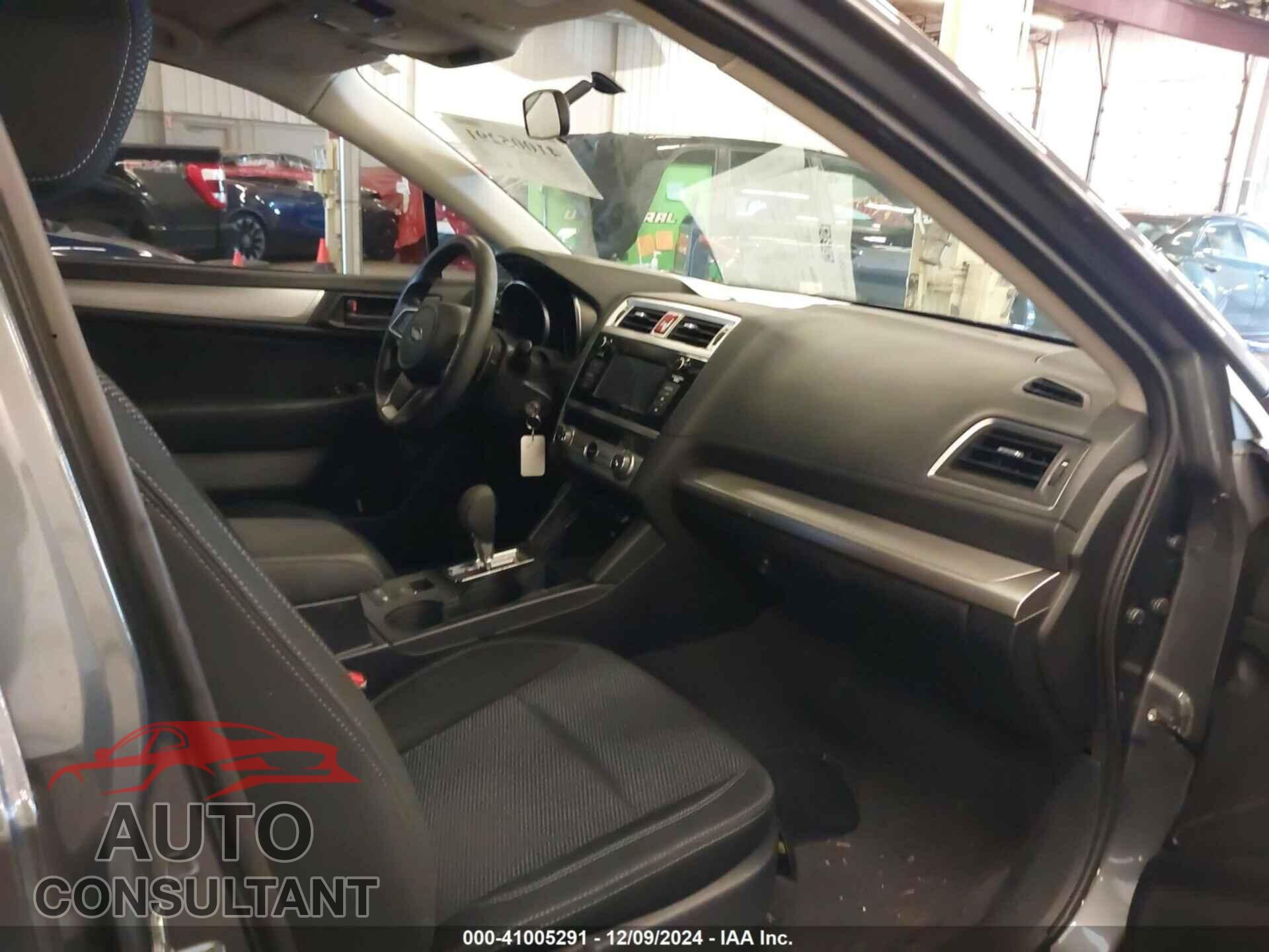 SUBARU OUTBACK 2018 - 4S4BSAAC7J3376272
