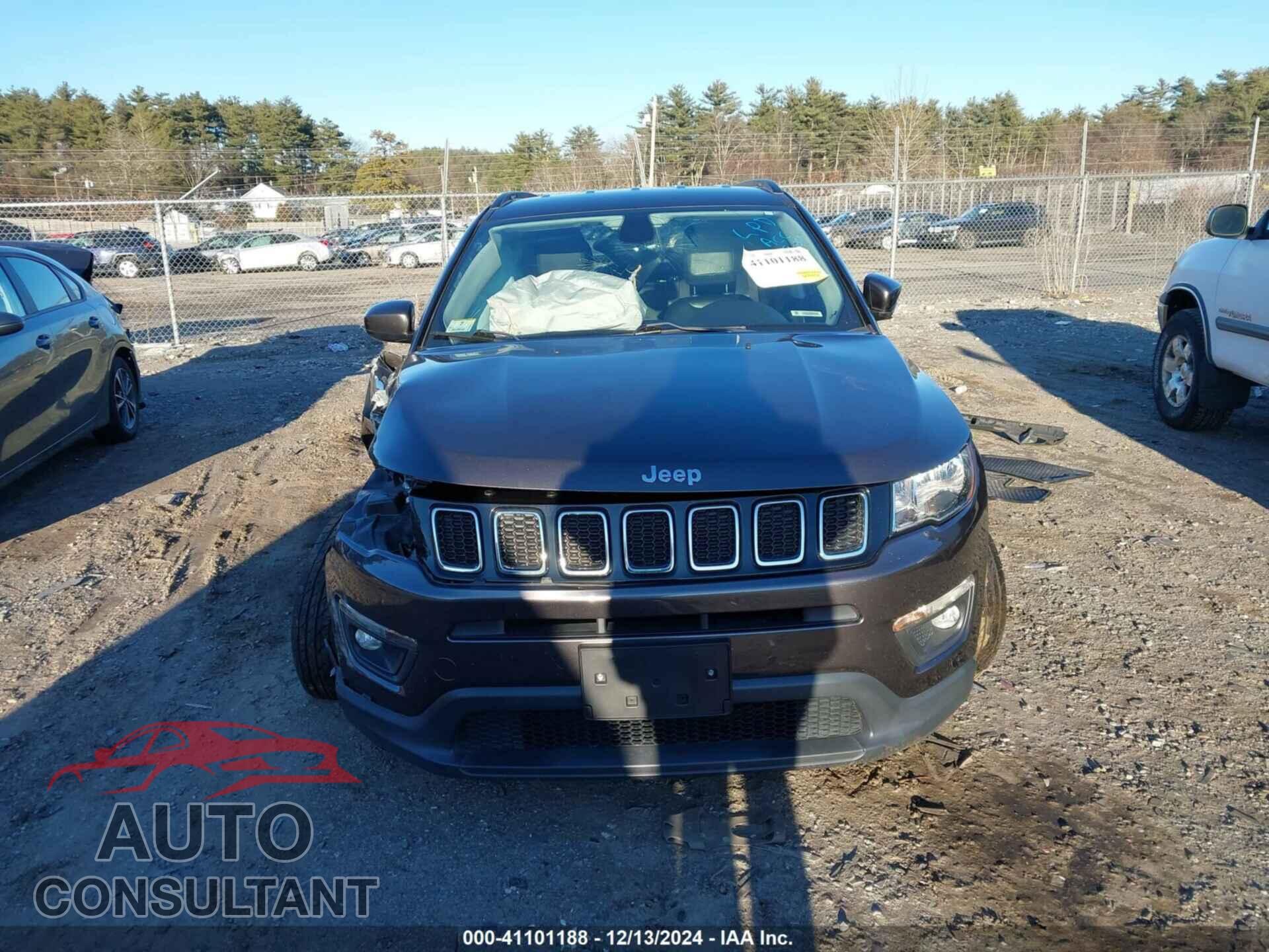 JEEP COMPASS 2019 - 3C4NJDBB4KT807314