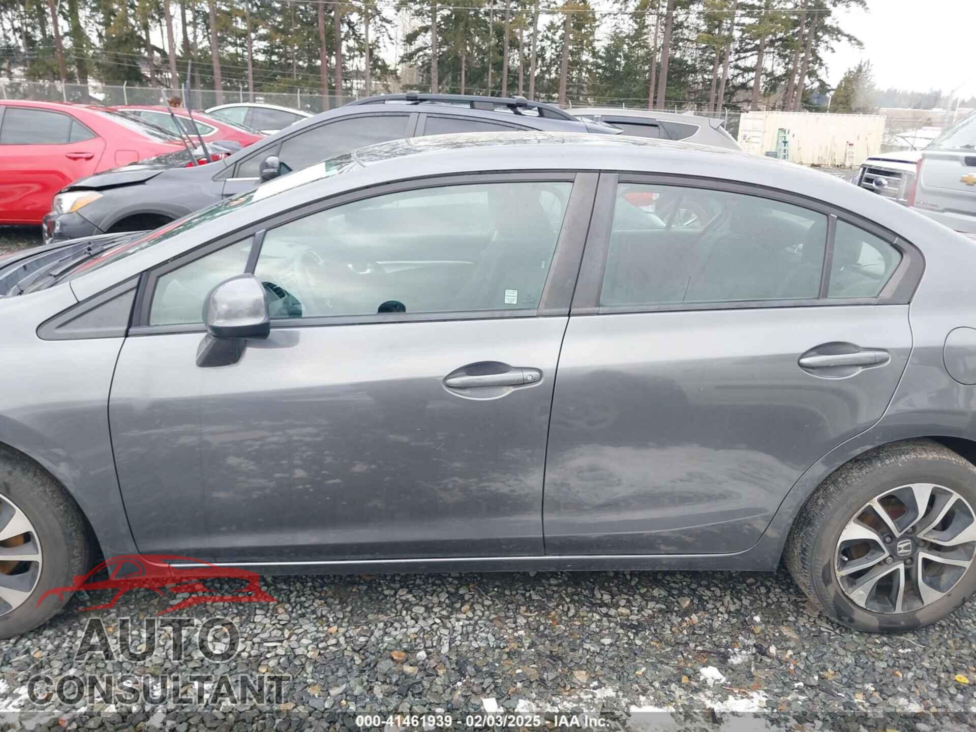 HONDA CIVIC 2013 - 19XFB2F8XDE233846