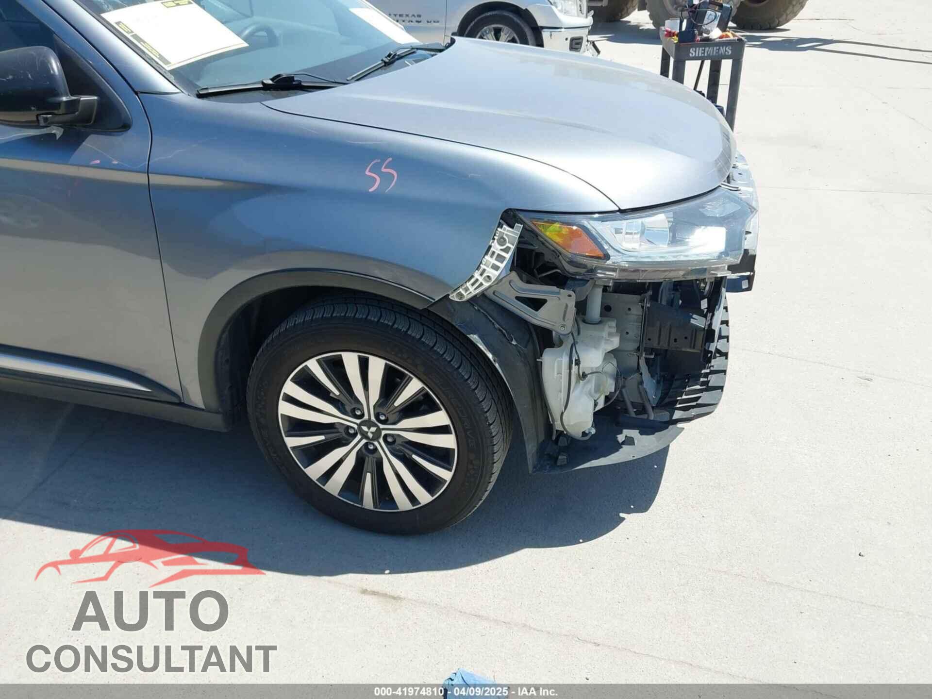 MITSUBISHI OUTLANDER 2019 - JA4AD2A31KJ000609