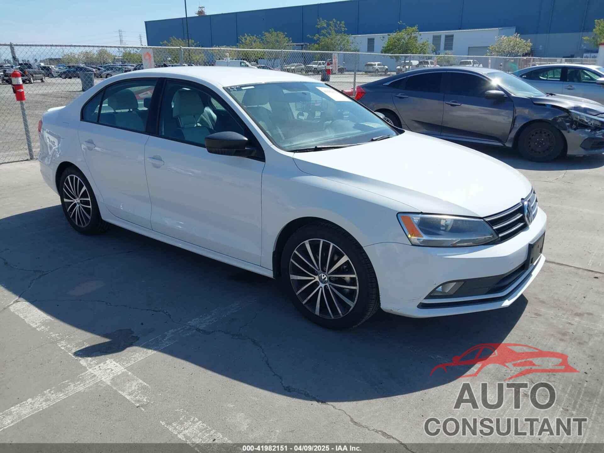 VOLKSWAGEN JETTA 2015 - 3VWD17AJ8FM427248