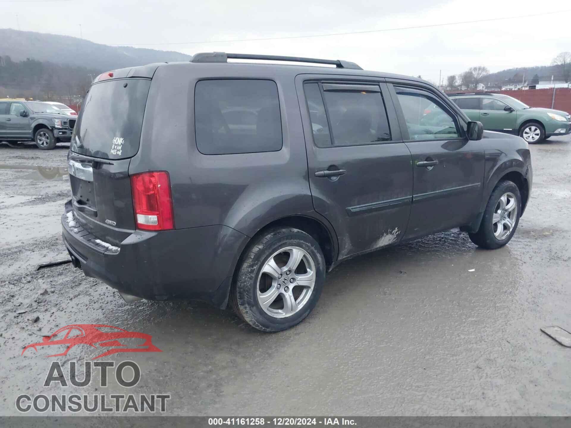 HONDA PILOT 2012 - 5FNYF4H55CB083097