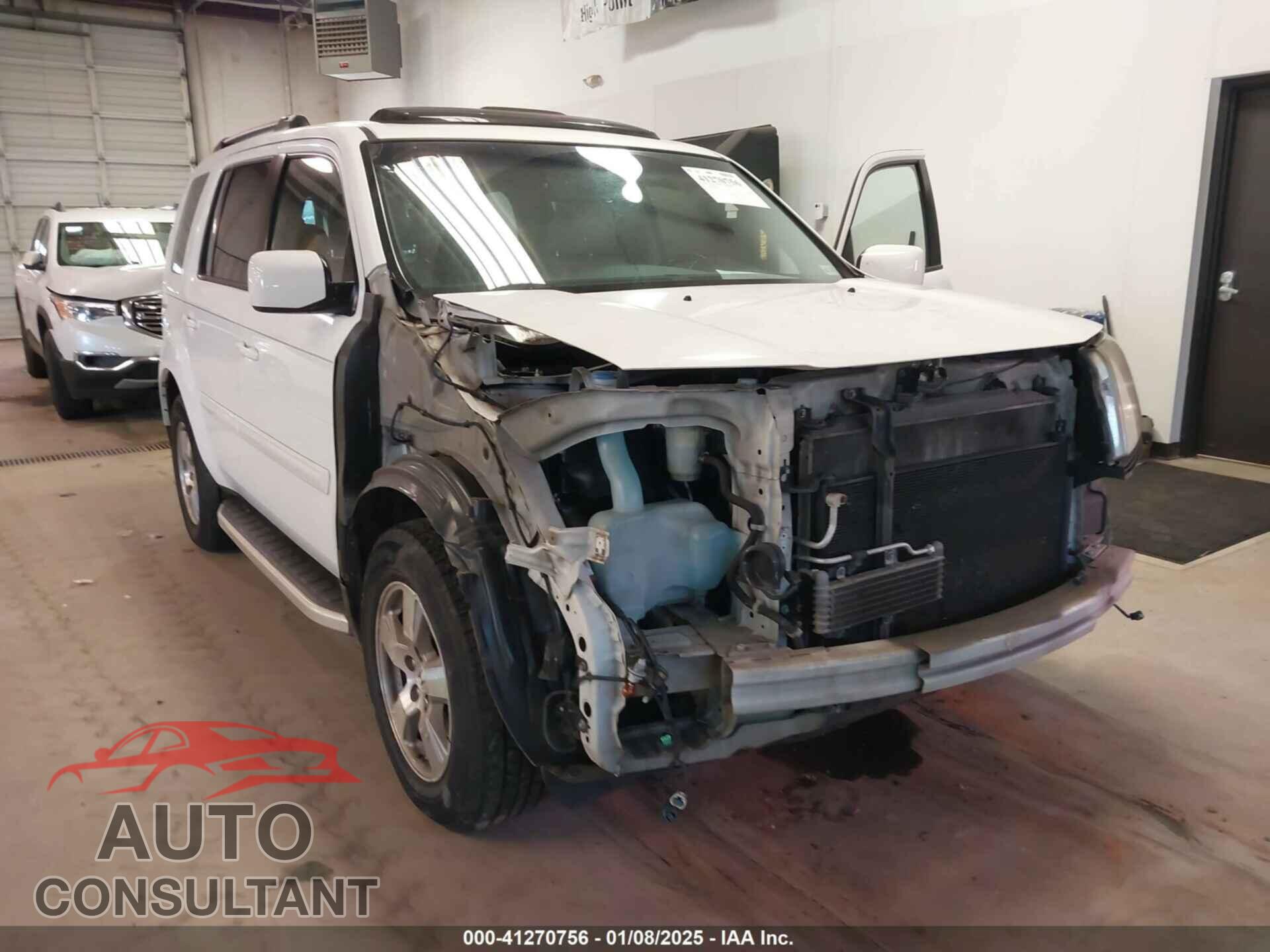 HONDA PILOT 2011 - 5FNYF4H56BB076688