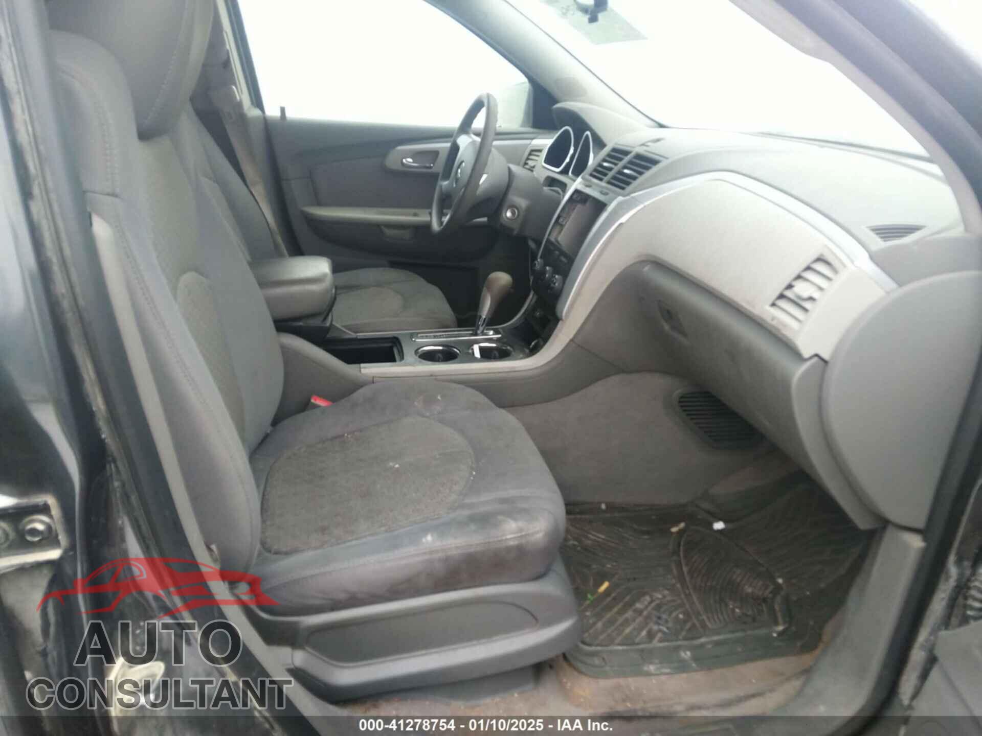 CHEVROLET TRAVERSE 2012 - 1GNKREED6CJ417586