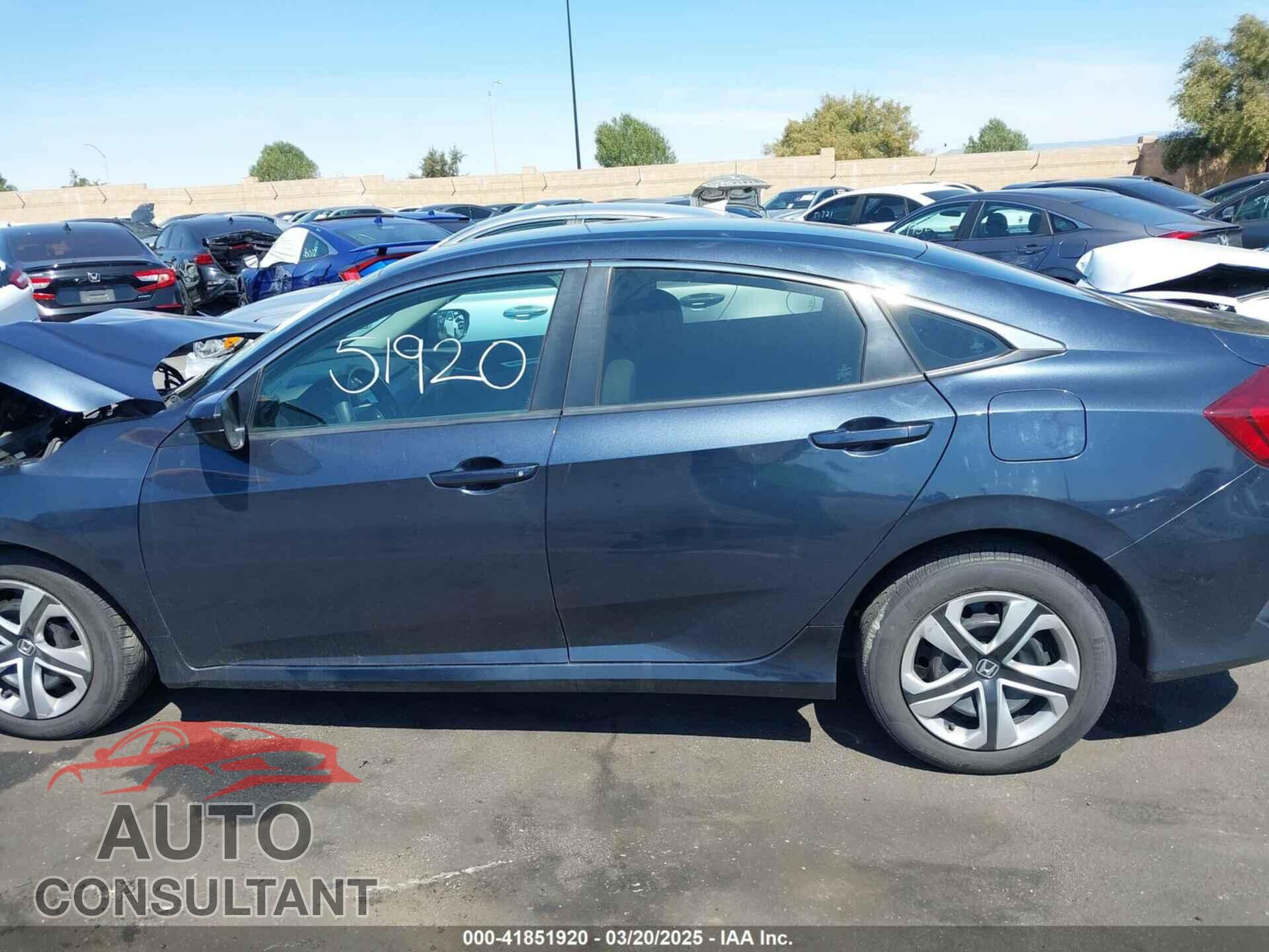 HONDA CIVIC 2017 - 2HGFC2F55HH509333