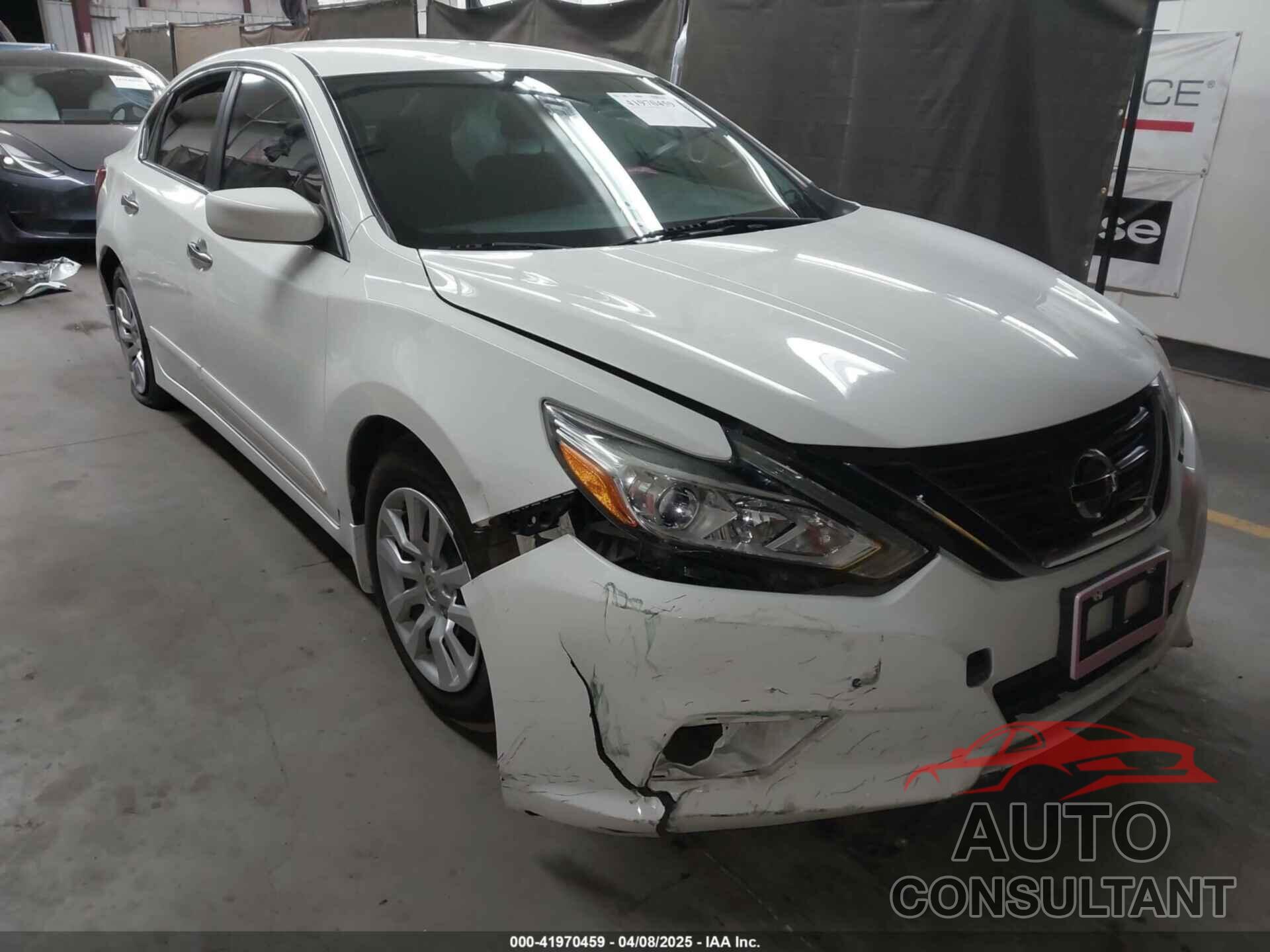 NISSAN ALTIMA 2017 - 1N4AL3AP8HC244858