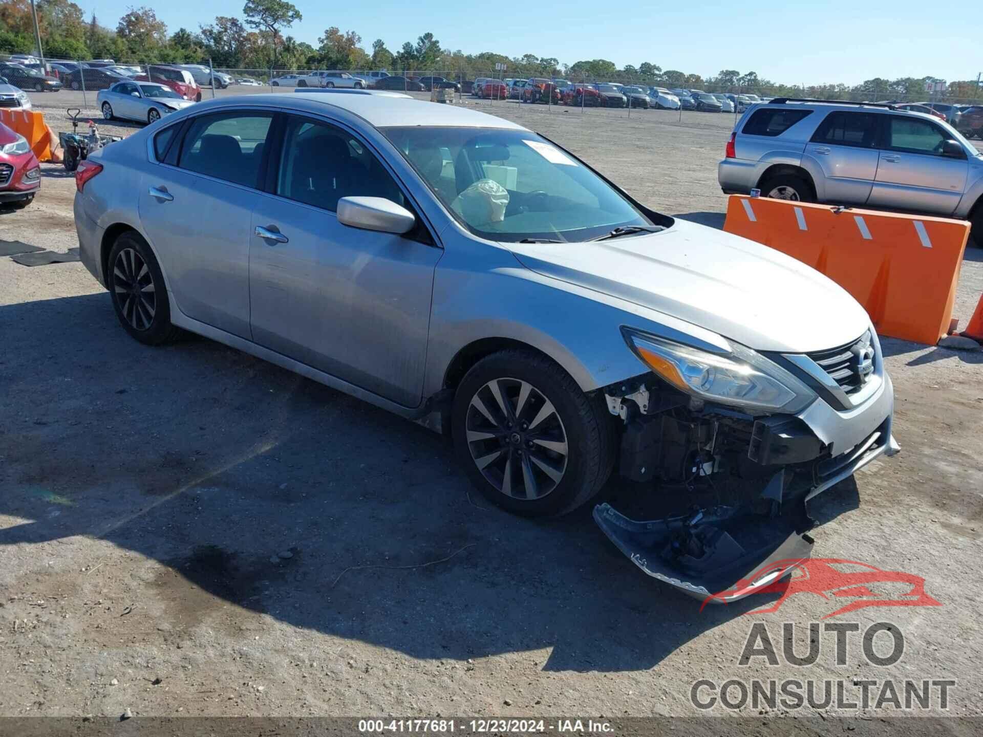 NISSAN ALTIMA 2017 - 1N4AL3AP7HC270349