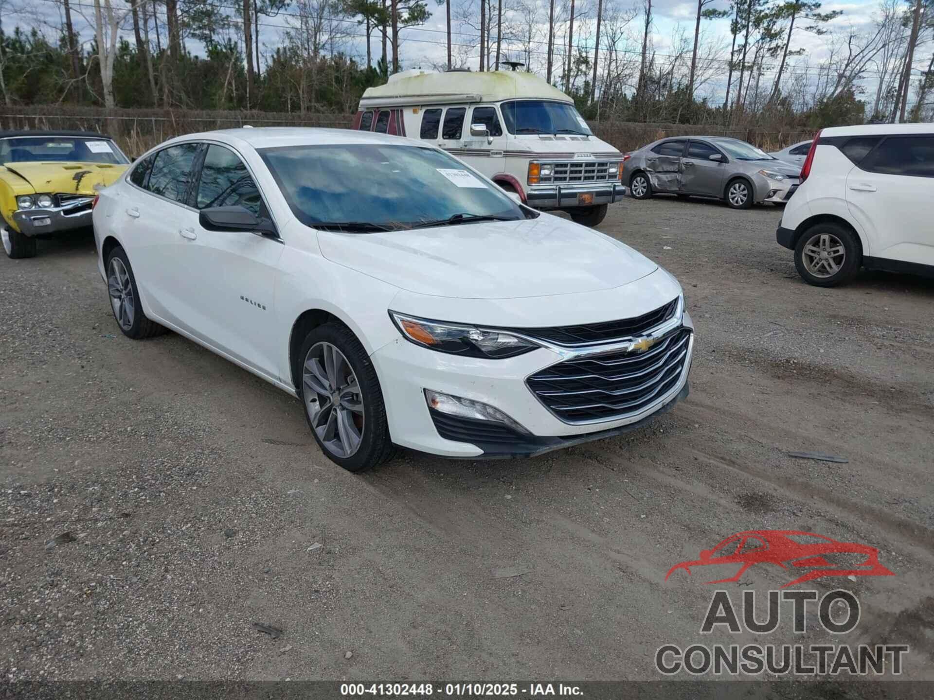 CHEVROLET MALIBU 2023 - 1G1ZD5ST3PF162429