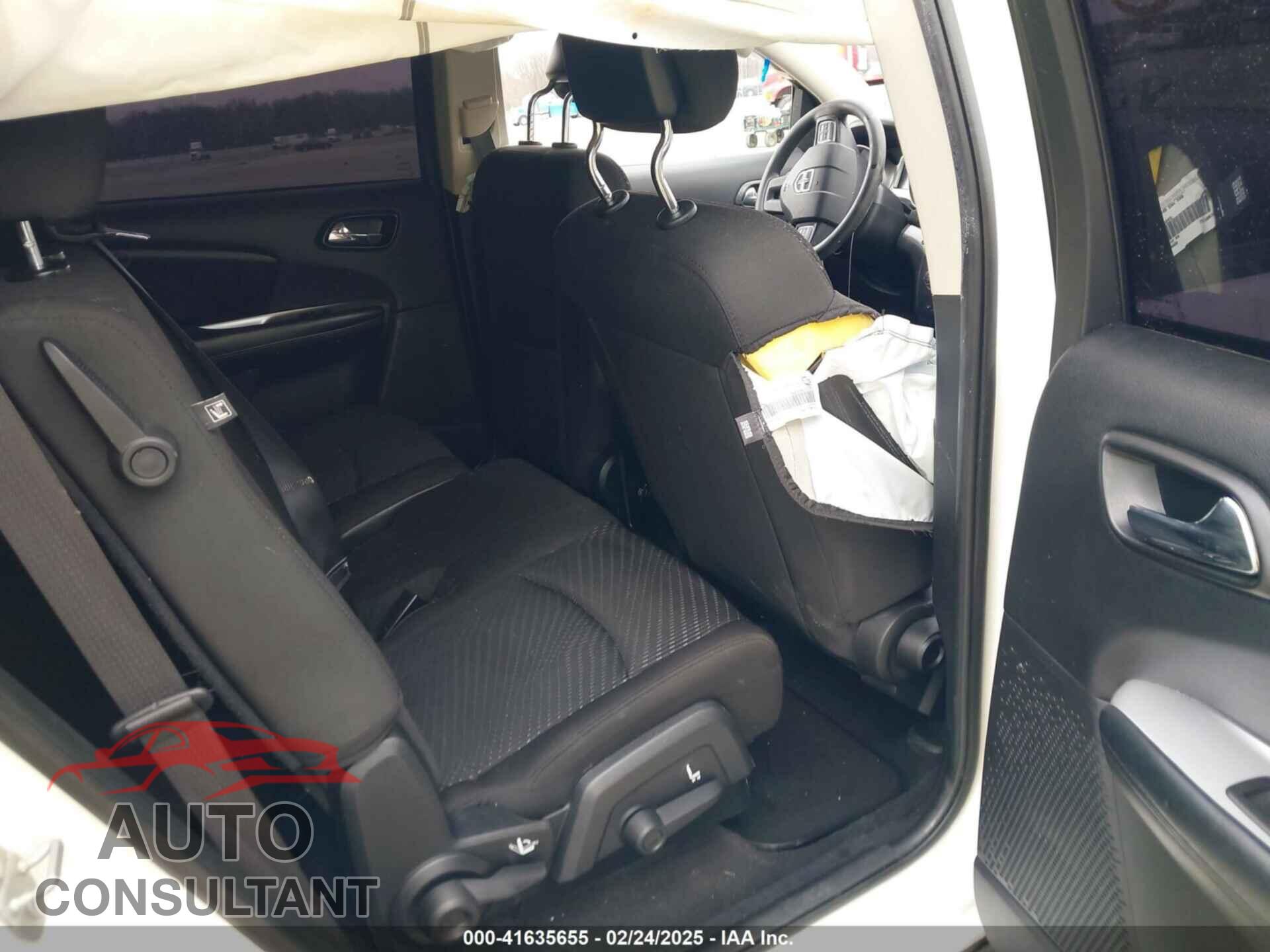 DODGE JOURNEY 2015 - 3C4PDCAB2FT745557