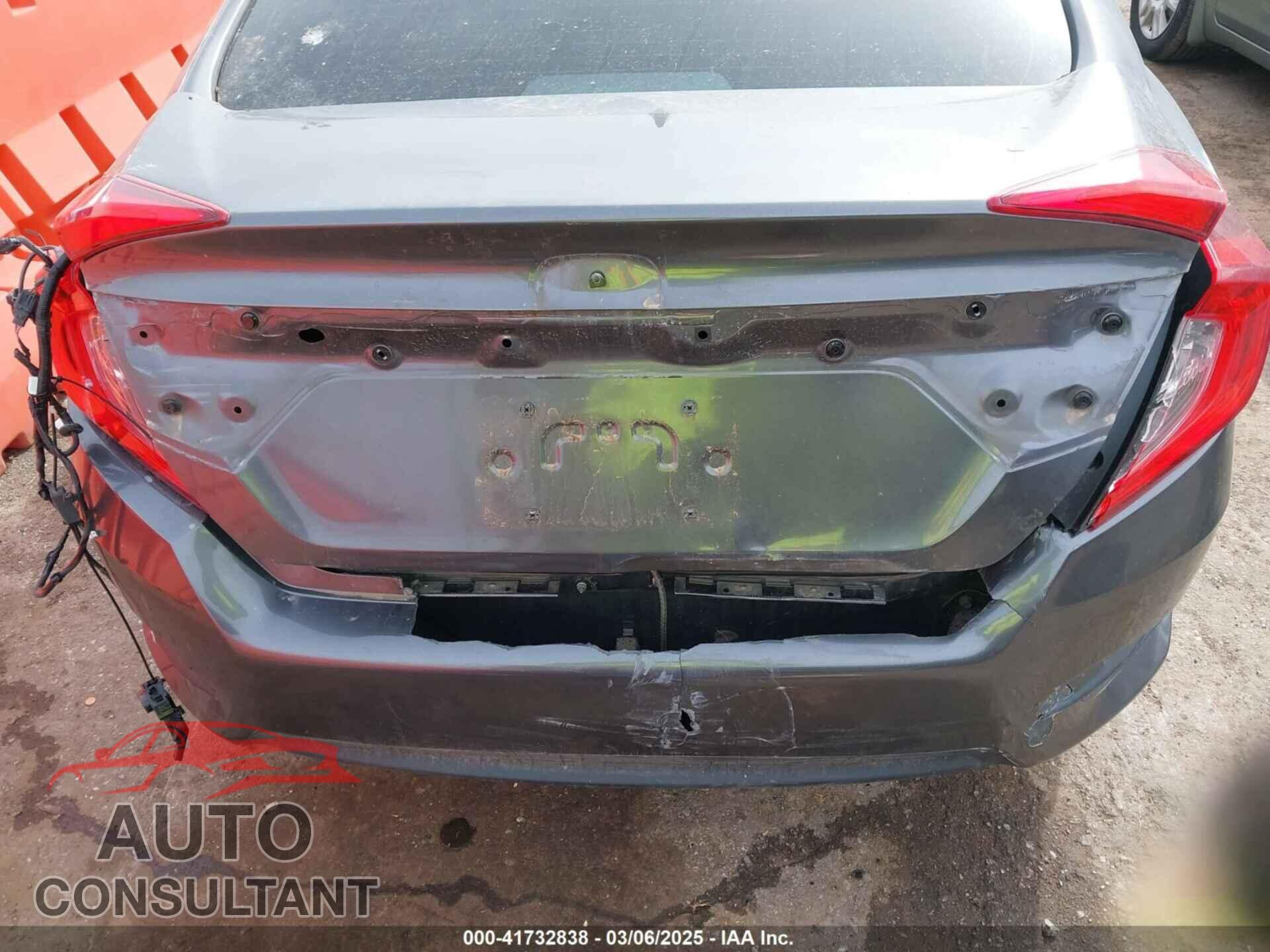HONDA CIVIC 2017 - 19XFC2F74HE077684