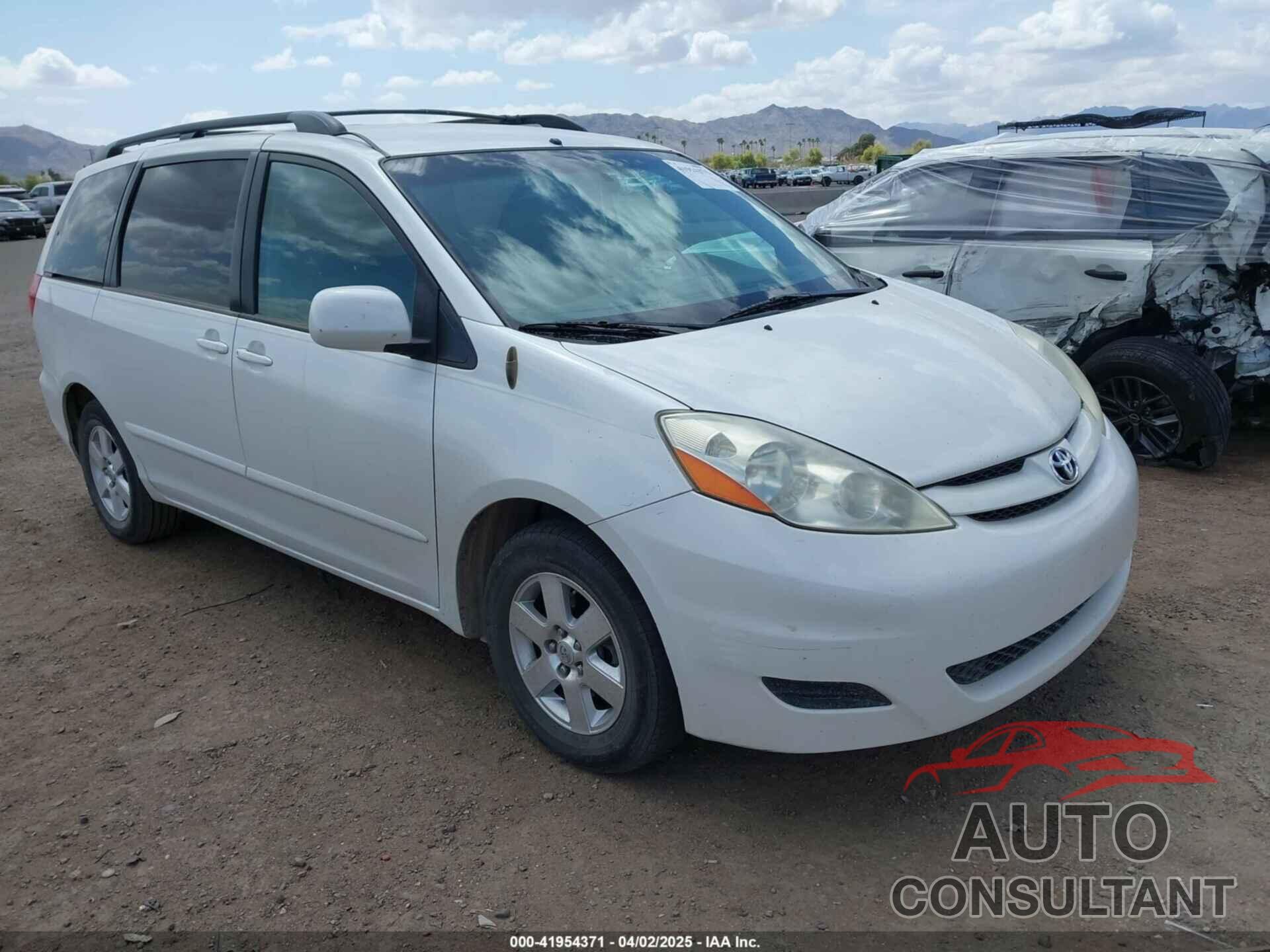TOYOTA SIENNA 2009 - 5TDZK22C59S266936