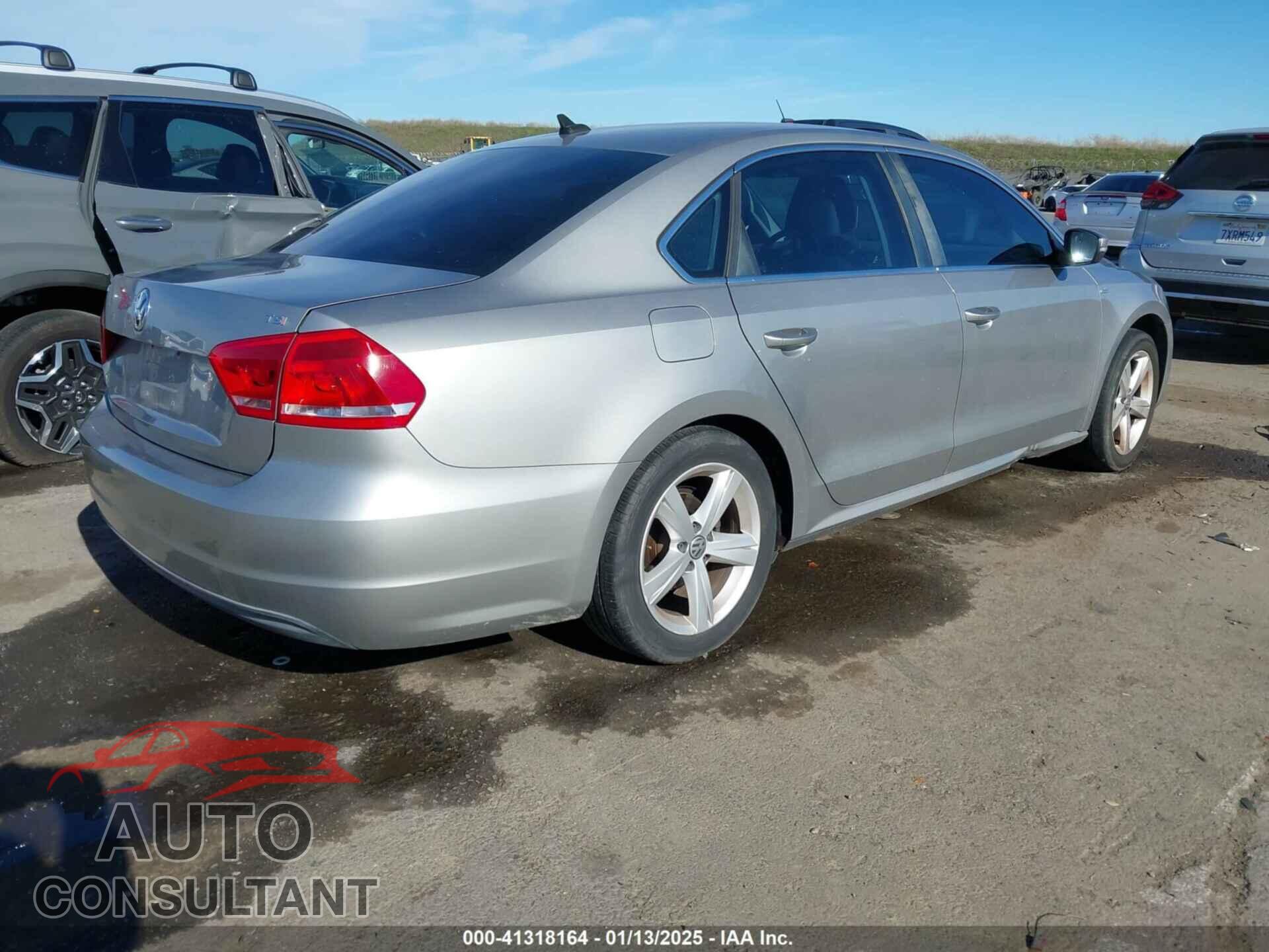 VOLKSWAGEN PASSAT 2014 - 1VWAT7A3XEC034334