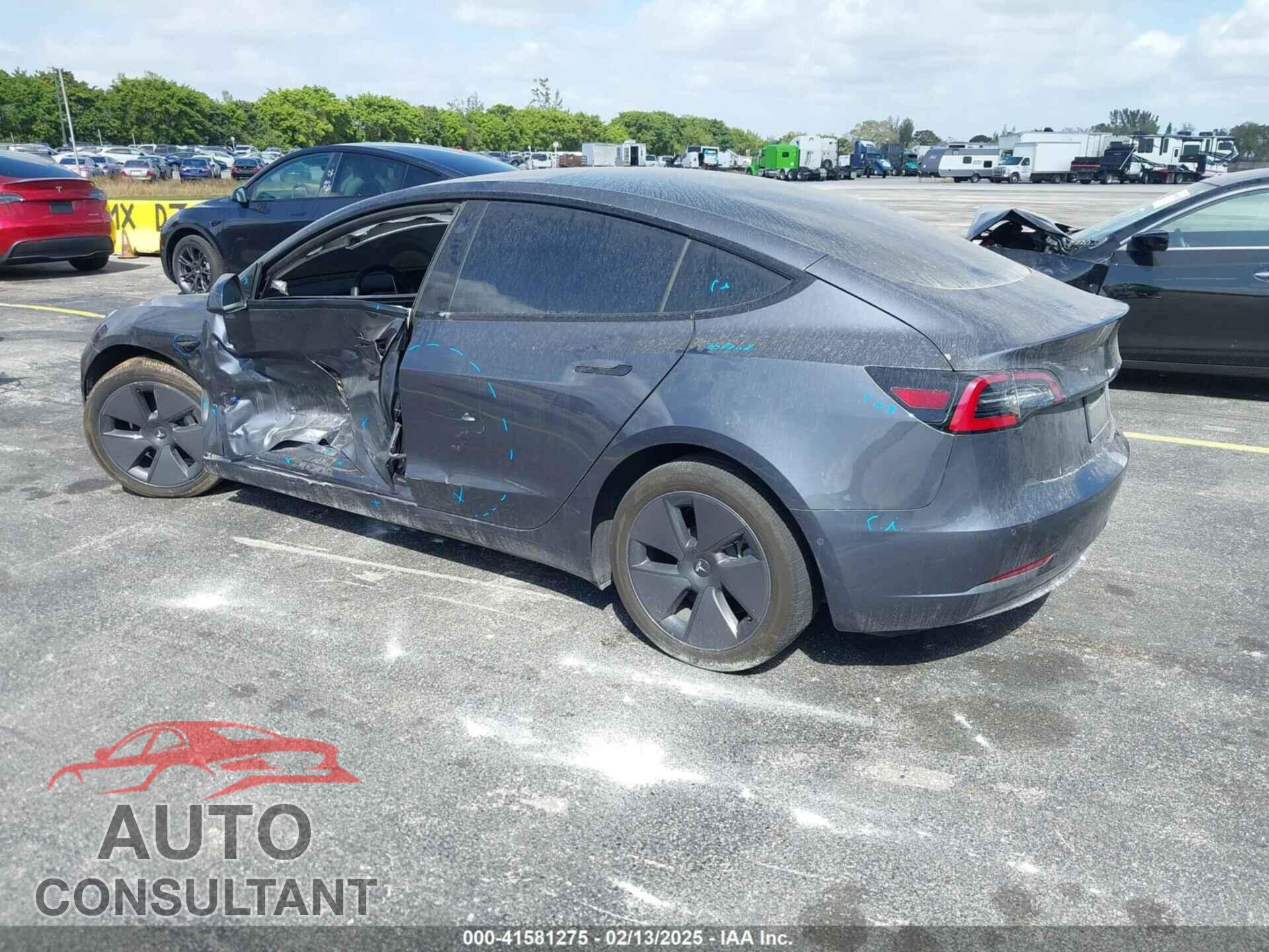TESLA MODEL 3 2022 - 5YJ3E1EB6NF347856