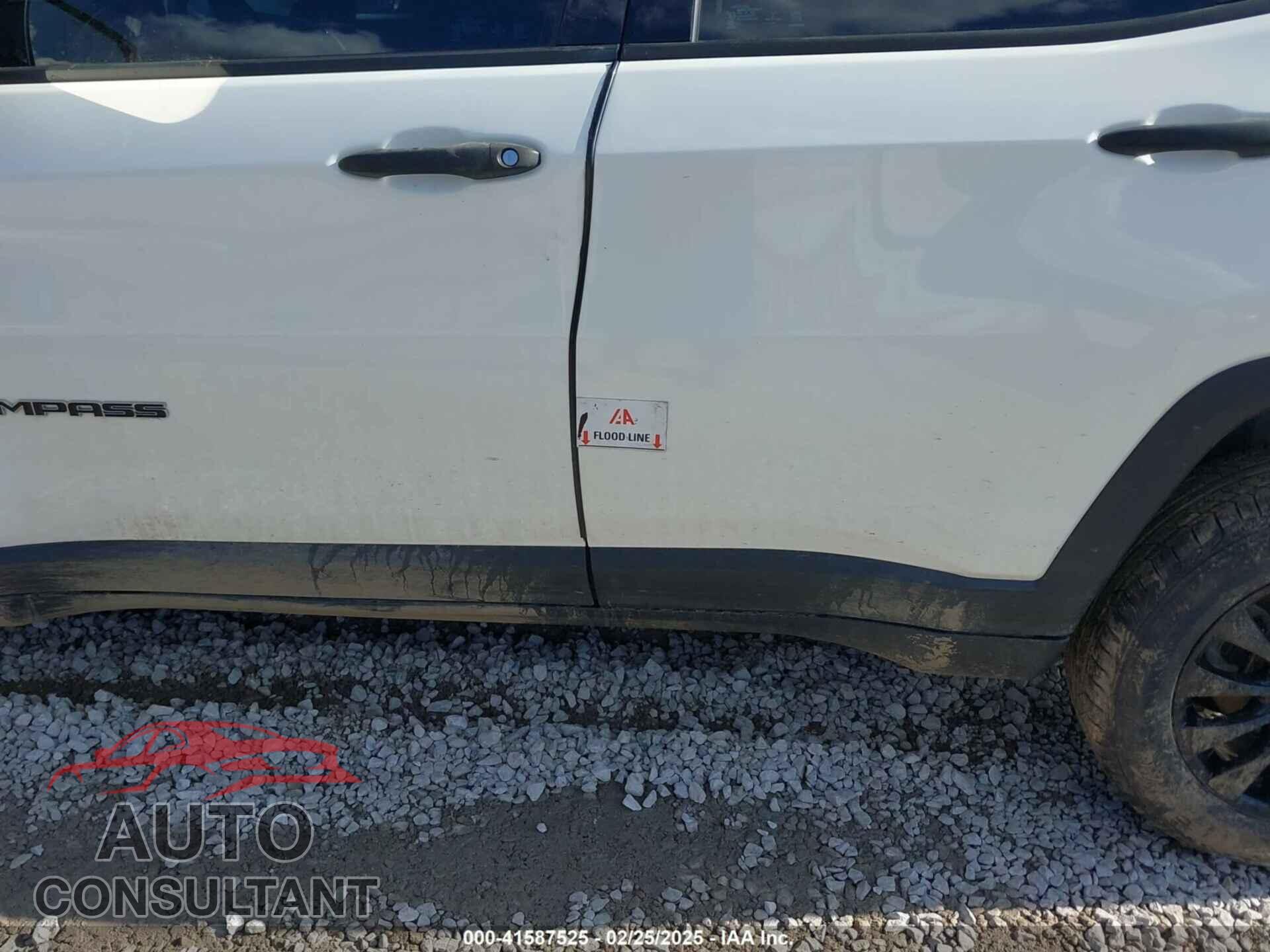 JEEP COMPASS 2021 - 3C4NJDAB3MT555219